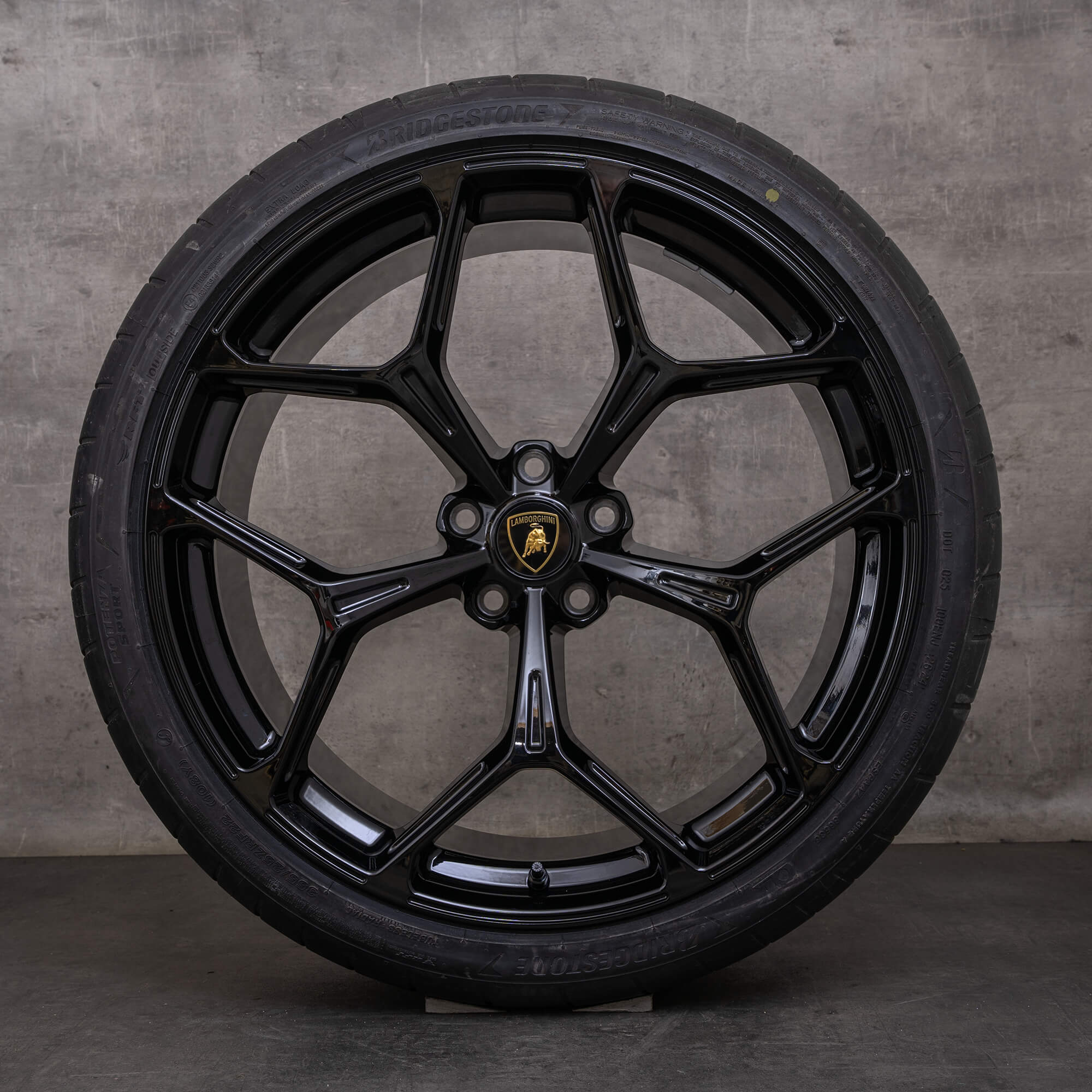 Lamborghini 純正 21インチ ホイール 1 OEM Lamborghini Revuelto rims 21 22 inch summer wheels 47B601017
