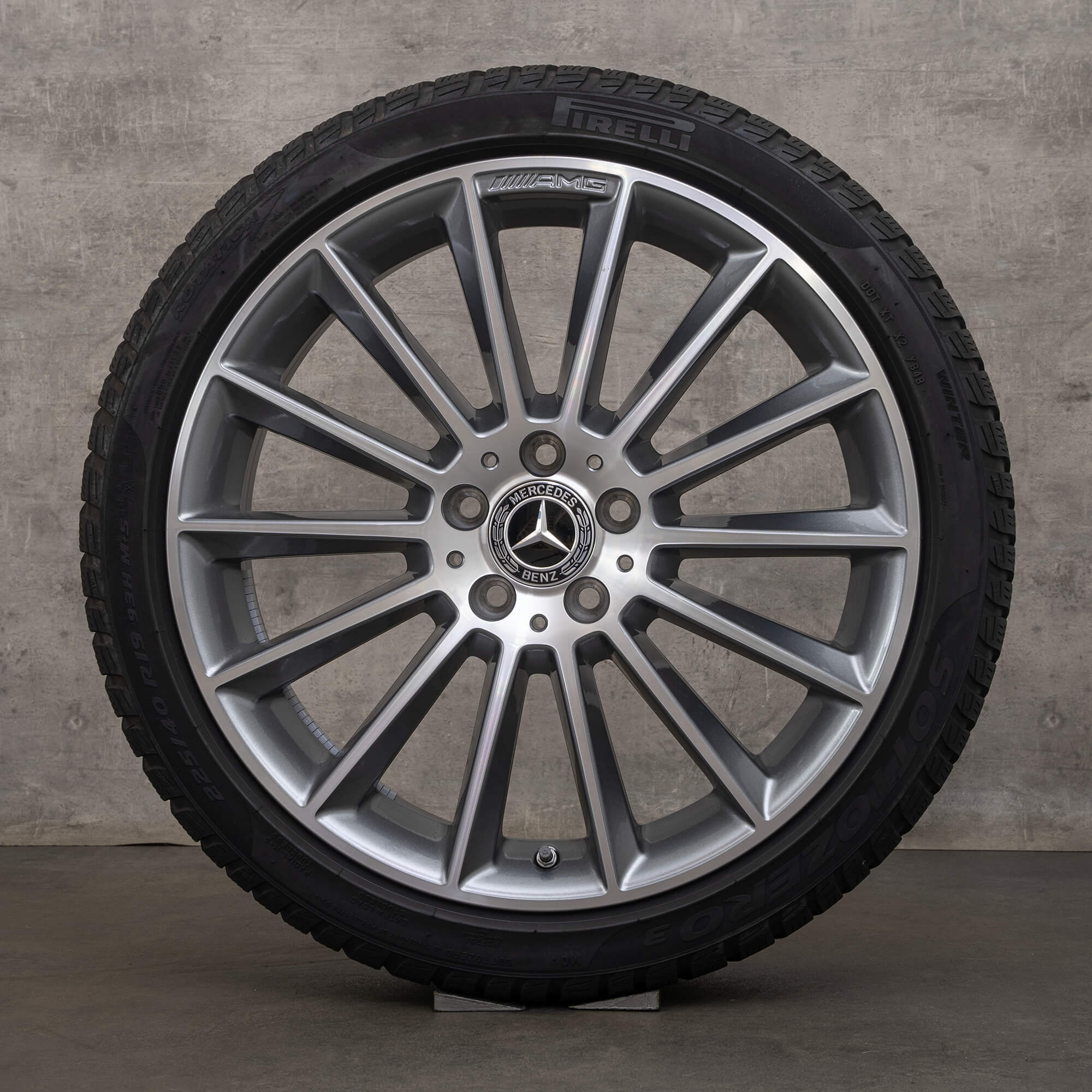 Oryginał AMG Mercedes Klasy B CLA koła zimowe 19 cali W177 V177 W247 C118 X118 Felgi opony A1774011600 himalaya szary