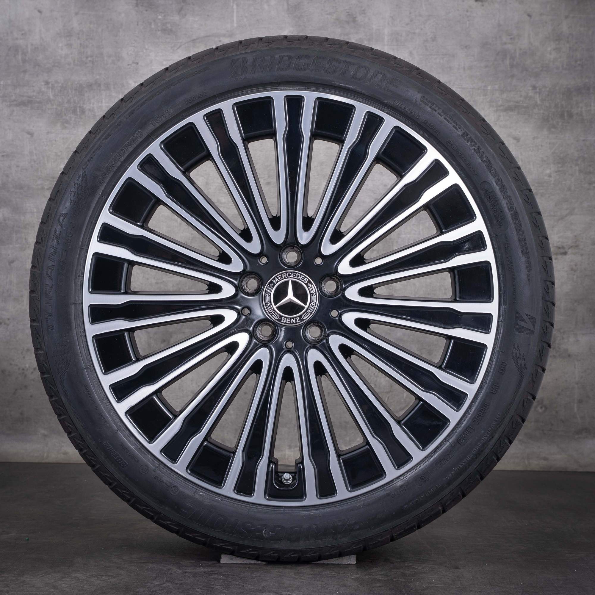 OEM Mercedes-Benz EQE 20inch V295 summer wheels A2954011900 Black diamond cut