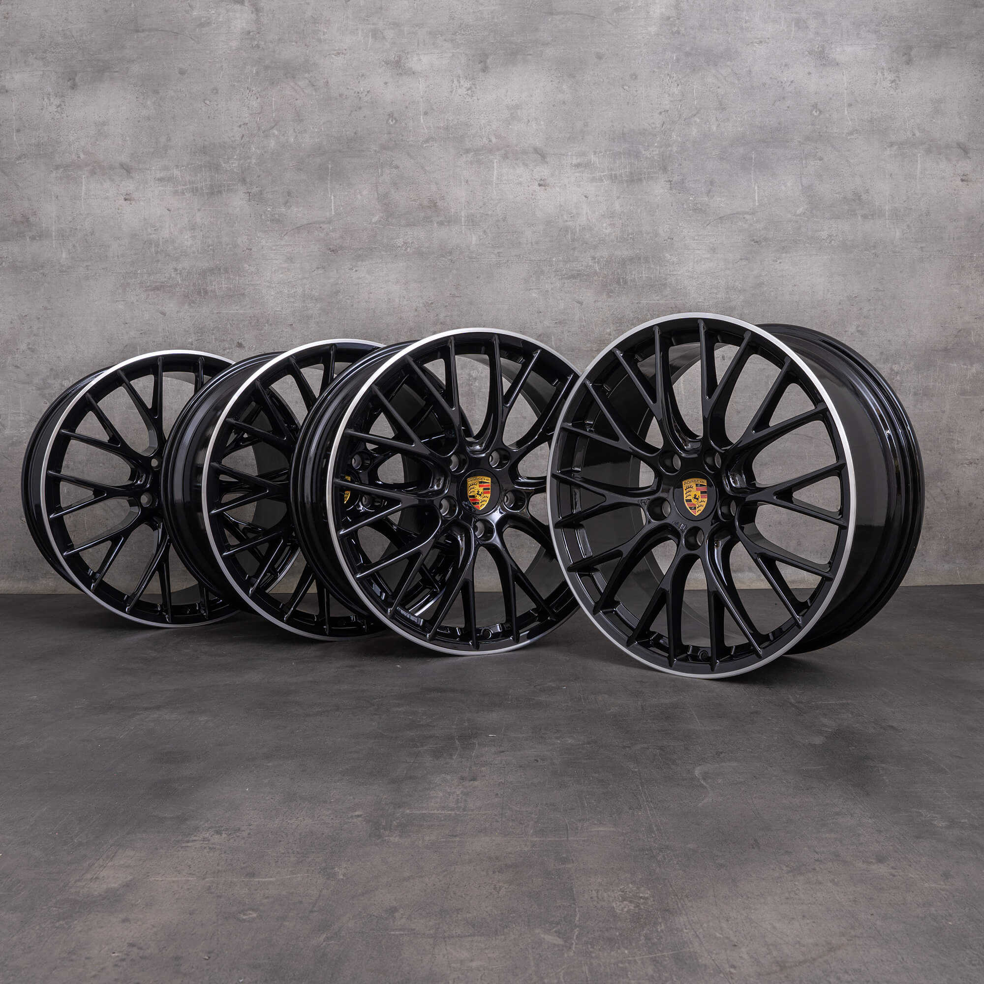 Original Porsche 911 Felgen 20 Zoll 991 II Carrera 4 & 4S 99136271200 99136276005 schwarz glanzgedreht NEU