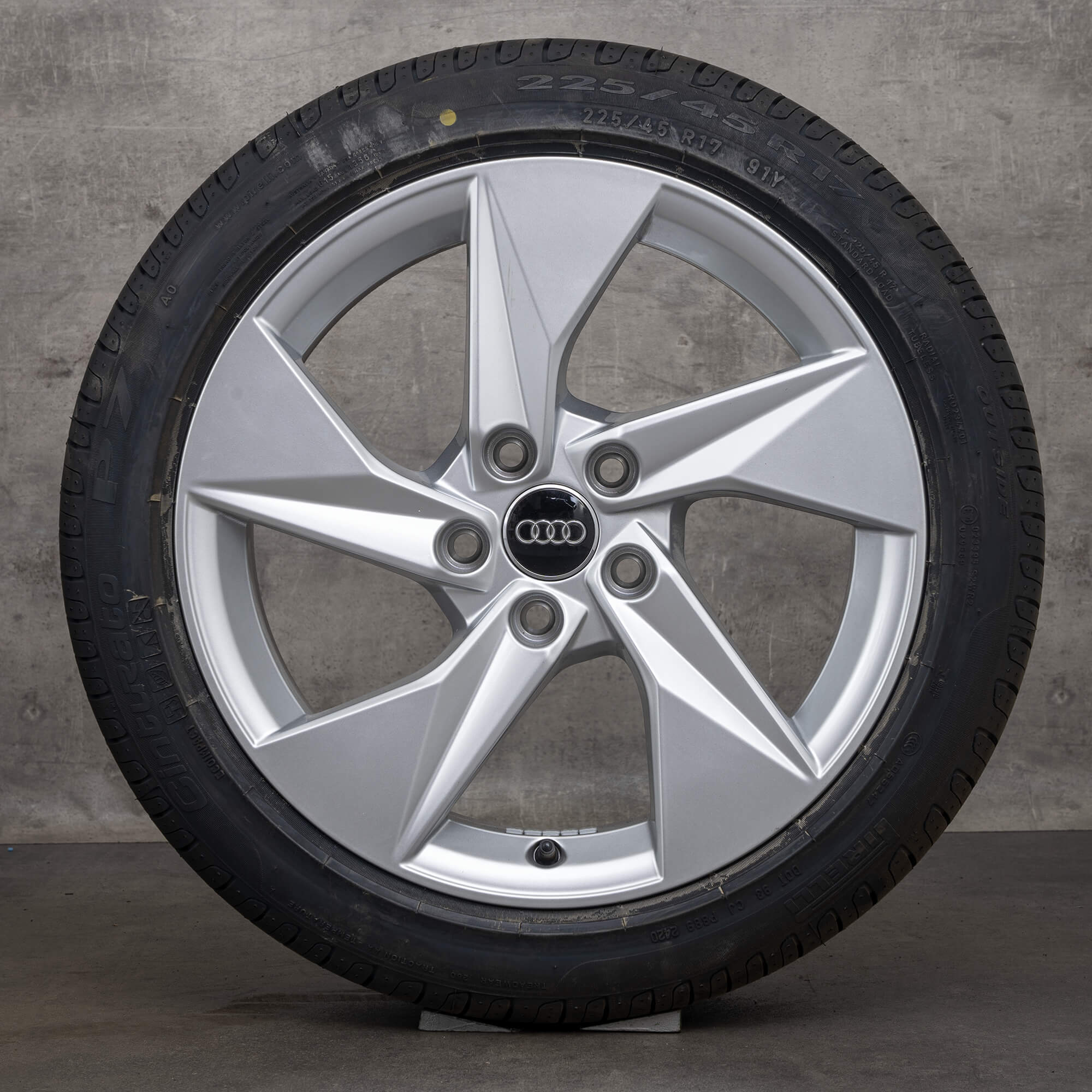 Audi 17 inch rims A3 S3 8Y summer tires summer OEM wheels