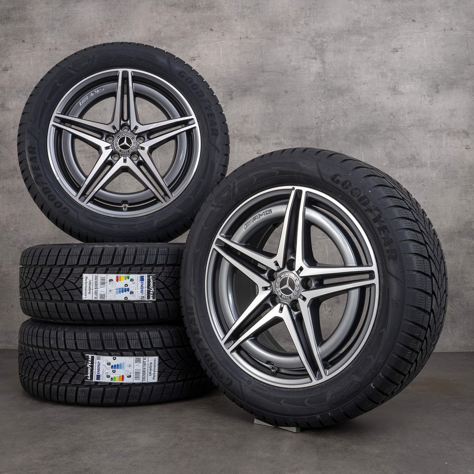 Oryginalne koła zimowe Mercedes-Benz EQC AMG 19 cali felgi N293 nr kat. A2934011400 A2934010700 kolor himalaya grey wykończenie w stylu diamond cut