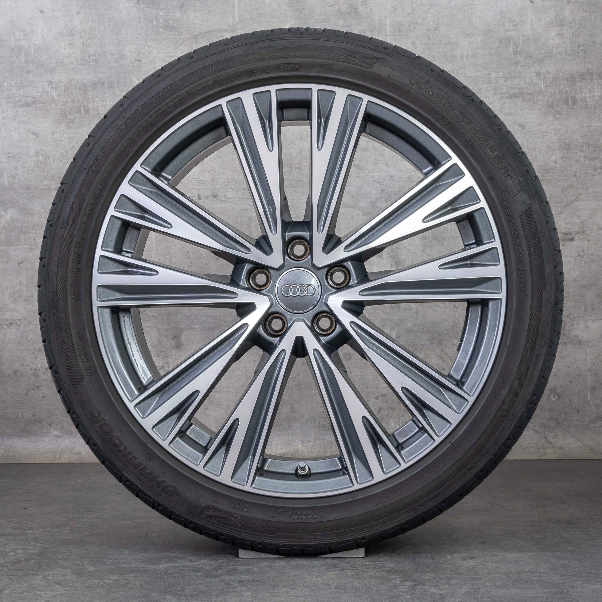 Alkuperäiset Audi A6 S6 vanteet 20 tuuman 4K C8 kesäpyörät 4K0601025J titaani kiillotettu