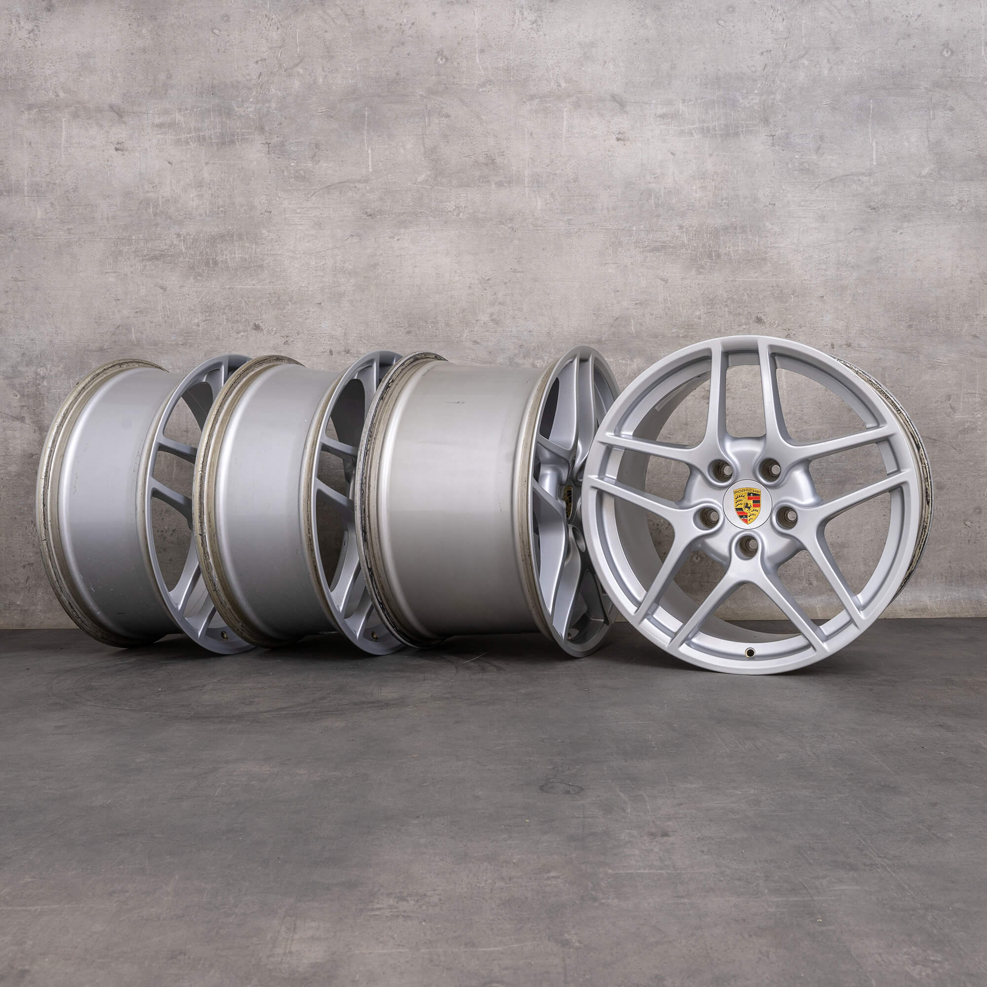 Llanta original Porsche Carrera 911 & S 19 pulgadas 997 99736215700 99736216300 rim silver metallic - 1000