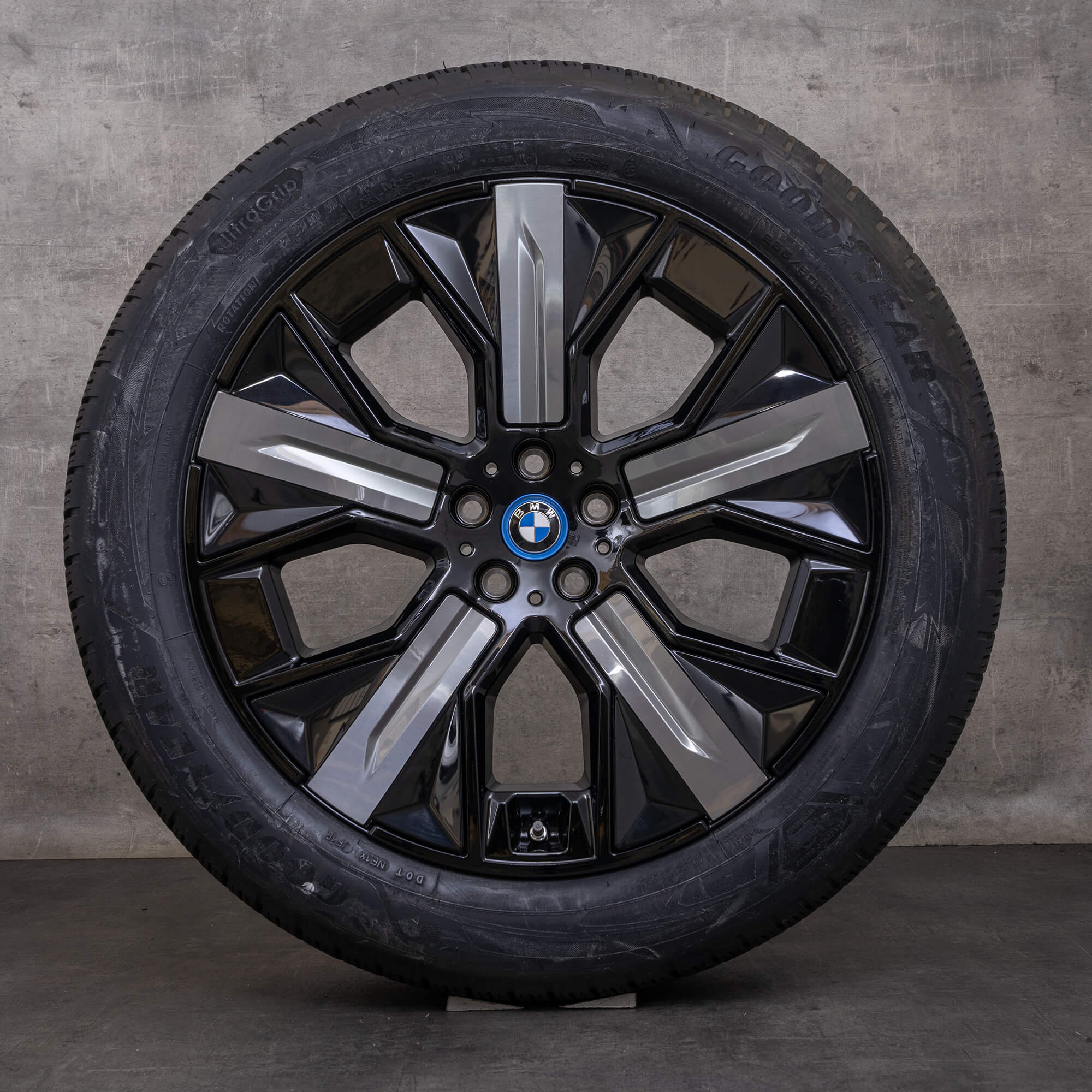 Original BMW iX Winterräder 21 Zoll i20 Felgen Styling 1012 Aerodynamik 5A41F90 schwarz silber glanz NEU