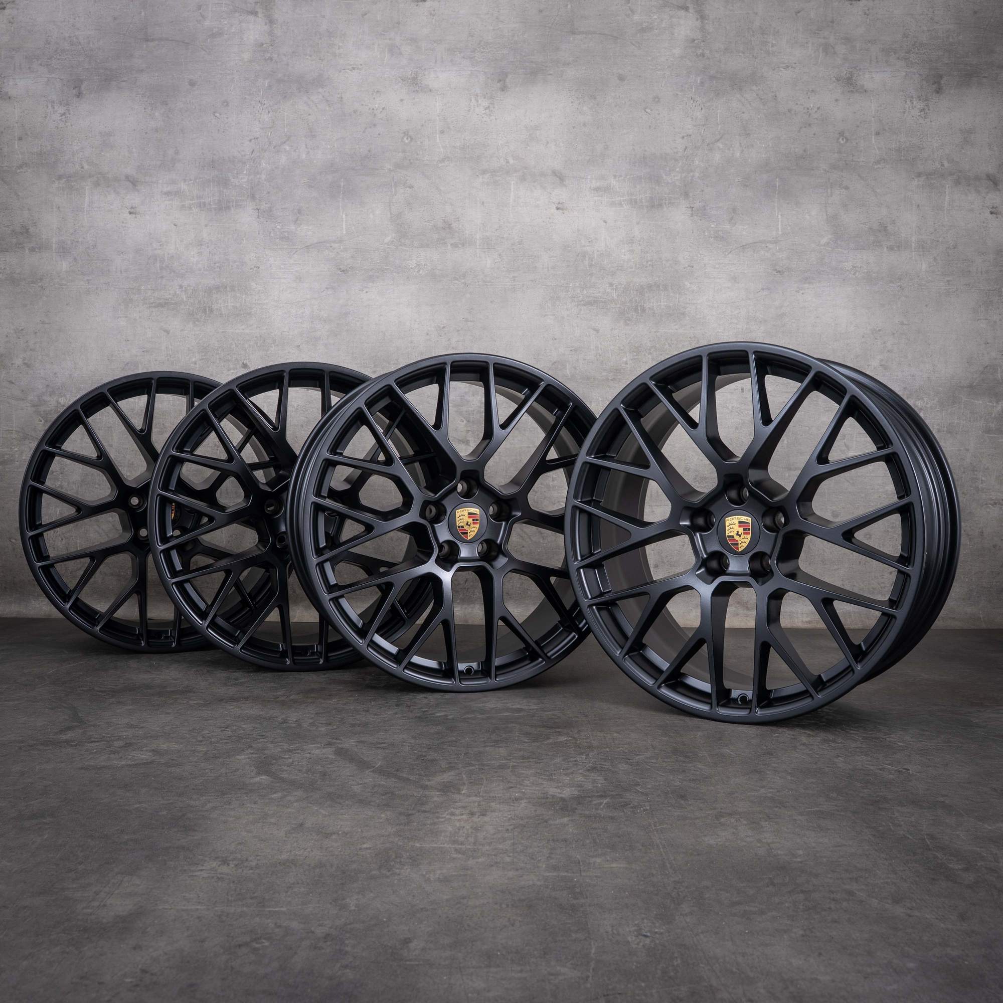 Alkuperäiset Porsche Macan -vanteet 20 tuumaa I & II RS Spyder 95B601025DS 95B601025DT mattamusta