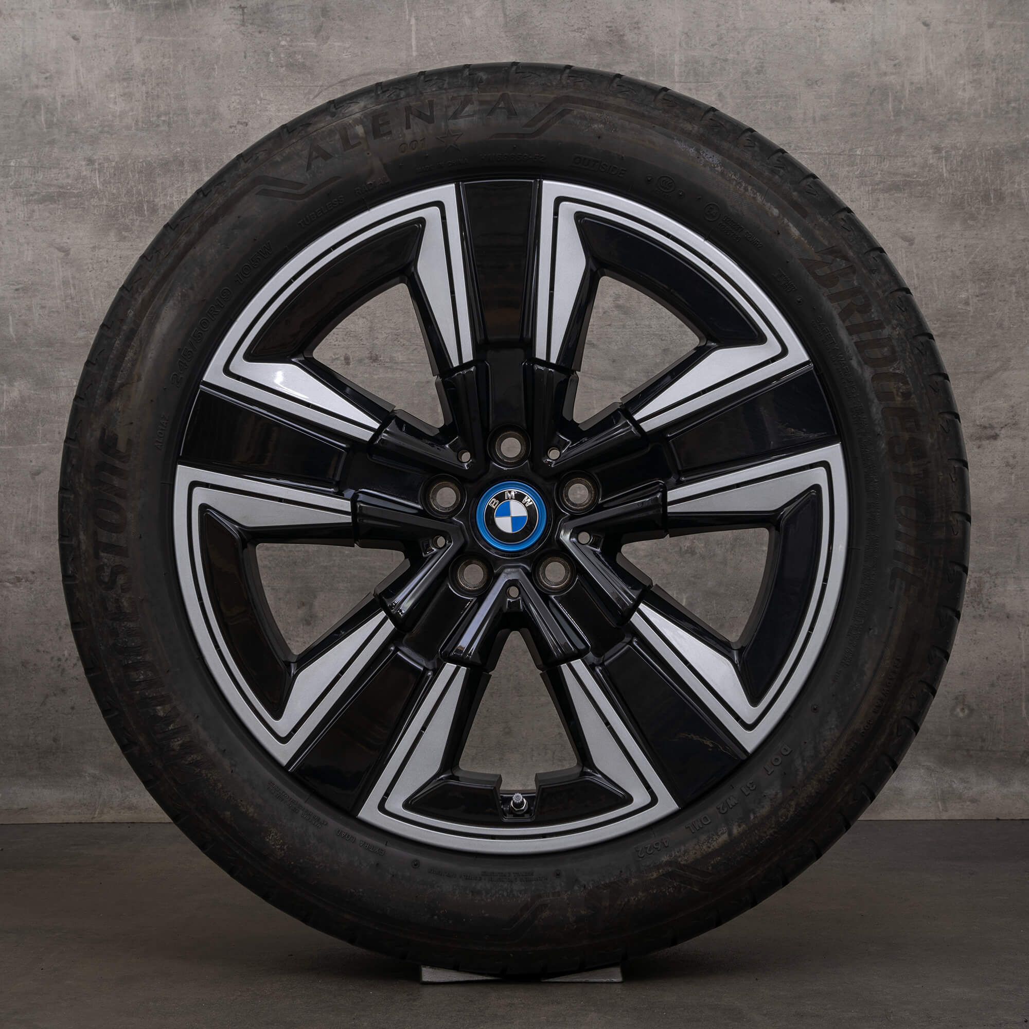 Originale BMW iX3 fælge 19 tommer G08 sommerhjul 6895627 842 kulsorte sommerdæk