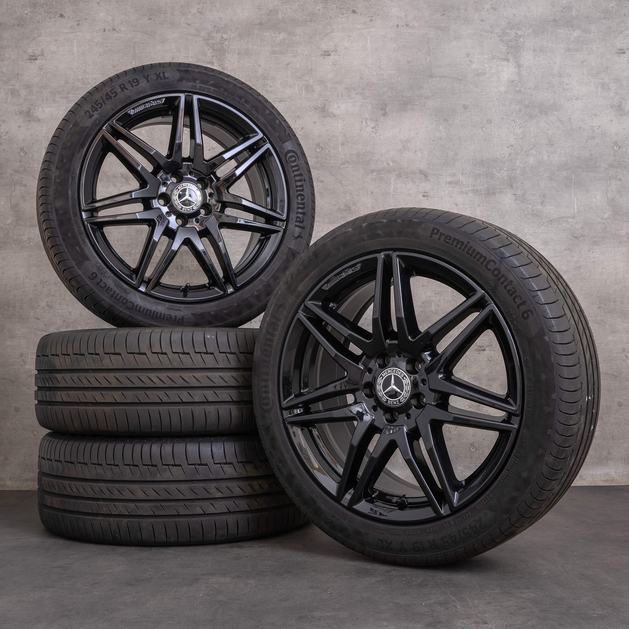 Alkuperäiset Mercedes Benz V-sarjan AMG-vanteet 19 tuumaa W447 kesäpyörät A4474015100 kiiltävä musta UUDET