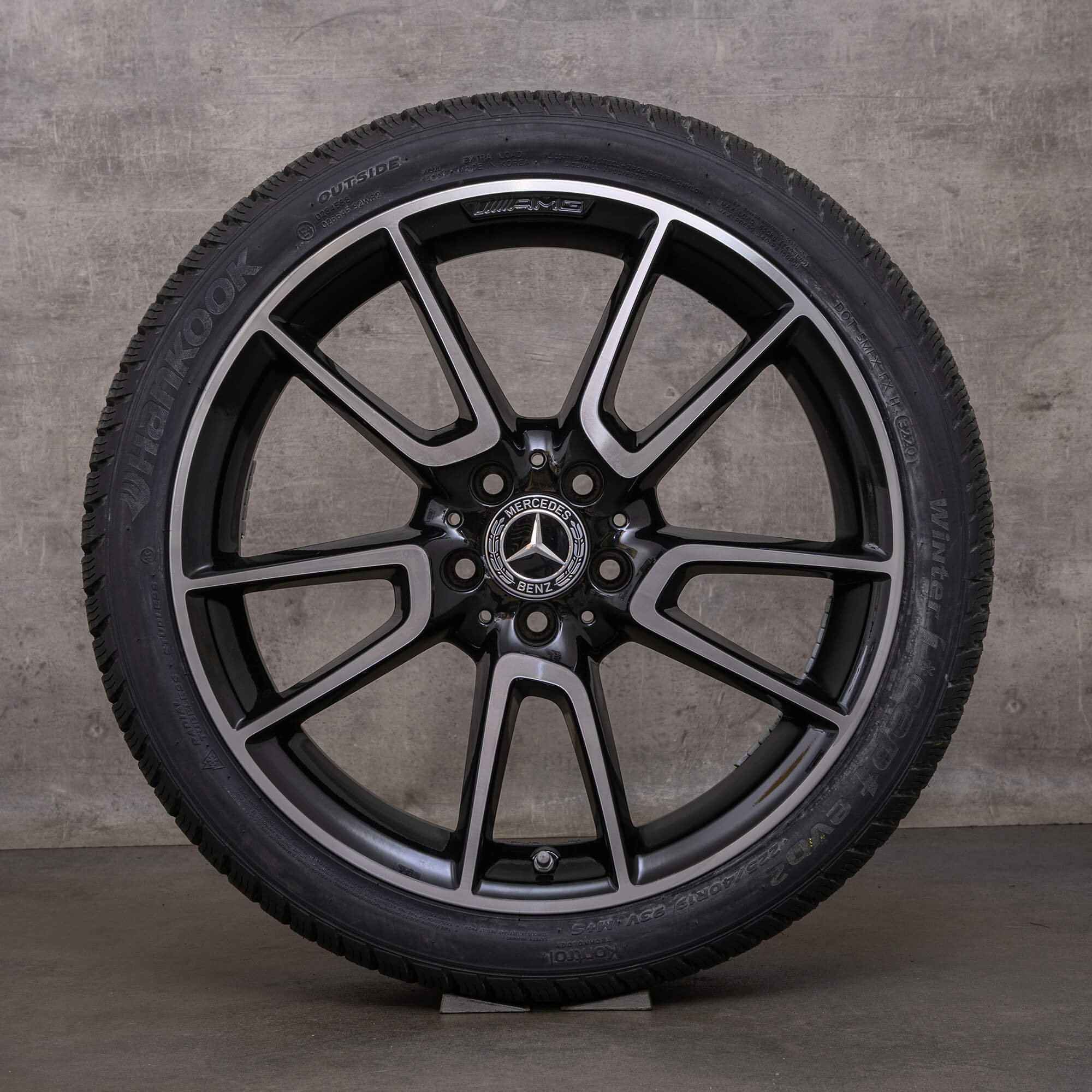 Neumáticos de invierno originales AMG Mercedes Benz Clase C C43 19 pulgadas W205 S205 C205 A205 llantas A2054014900 A2054016500 negro brillante torneado