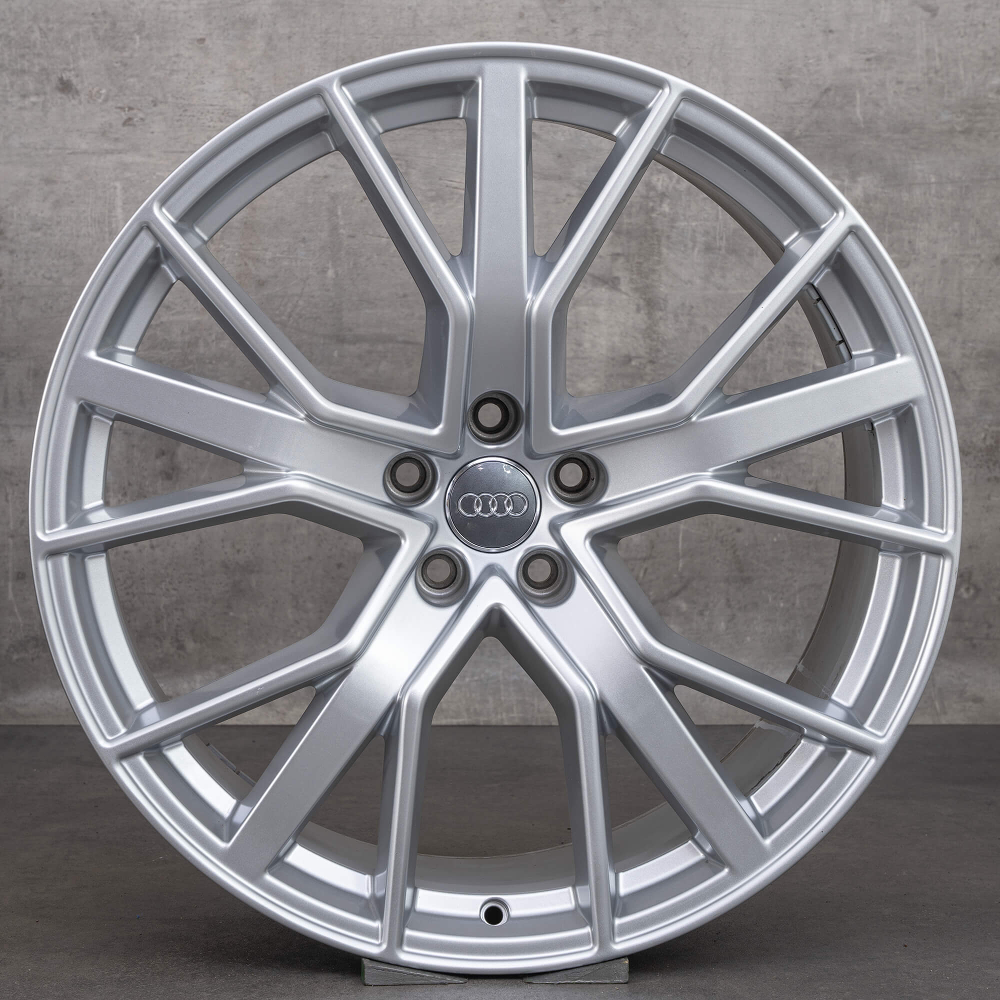 Audi 21 inch velgen RS6 4G C7 Performance alloy 8 x 19 ET26 4G0601025CP