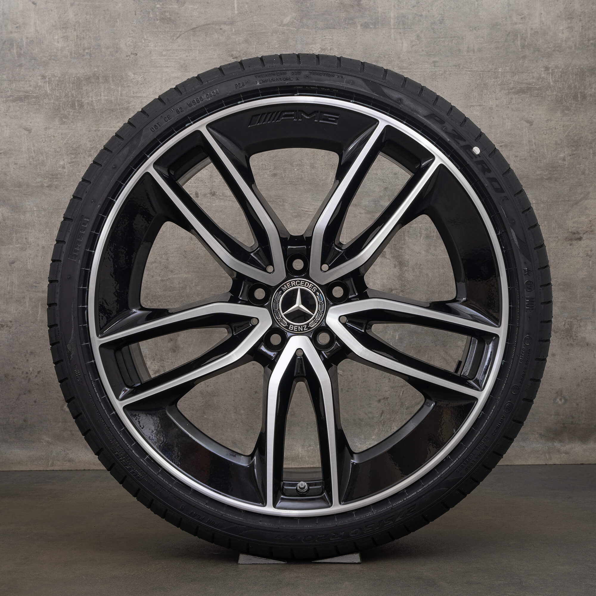 Original AMG Mercedes CLS 53 C257 20 Zoll Felgen Sommerreifen A2574013100 A2574012200 schwarz glanzgedreht