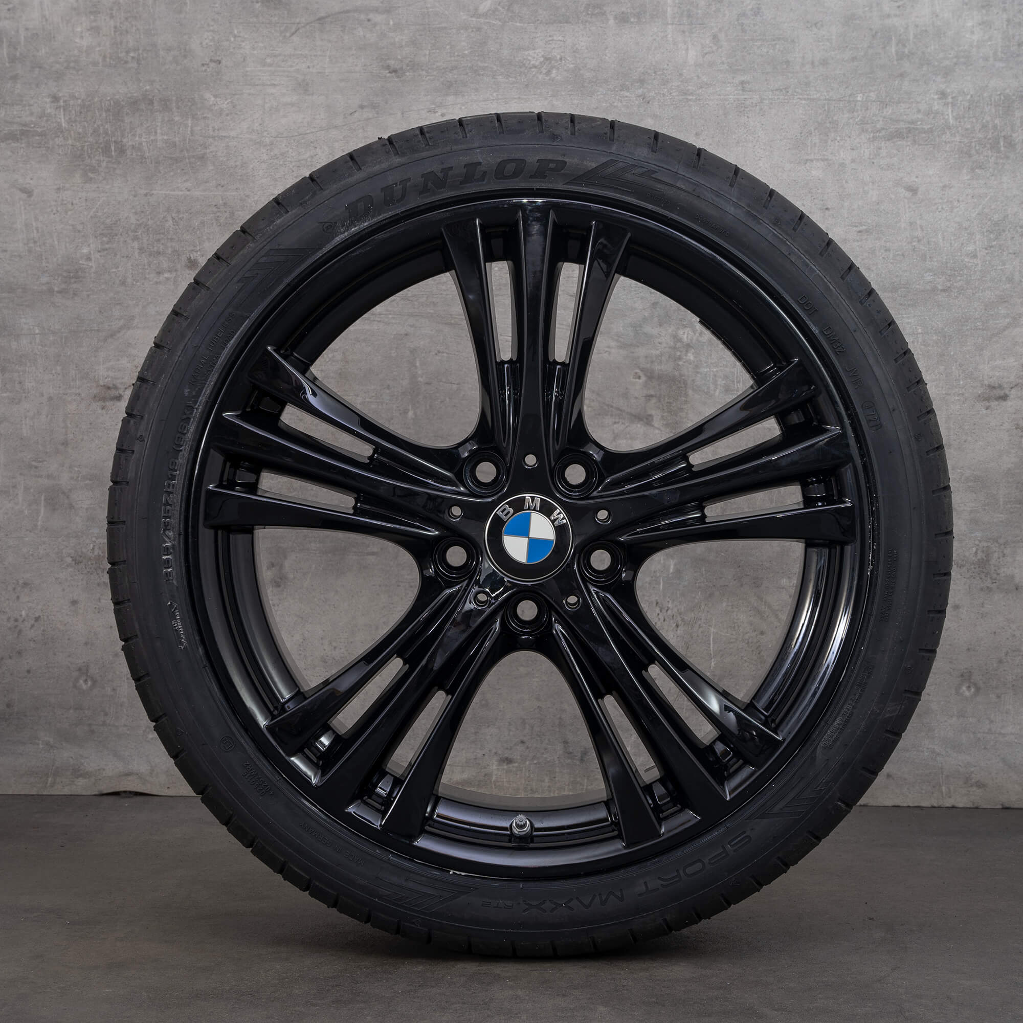 BMW seria 3 F30 F31 4 F32 F33 F36 jante vara 19 inch anvelope 407
