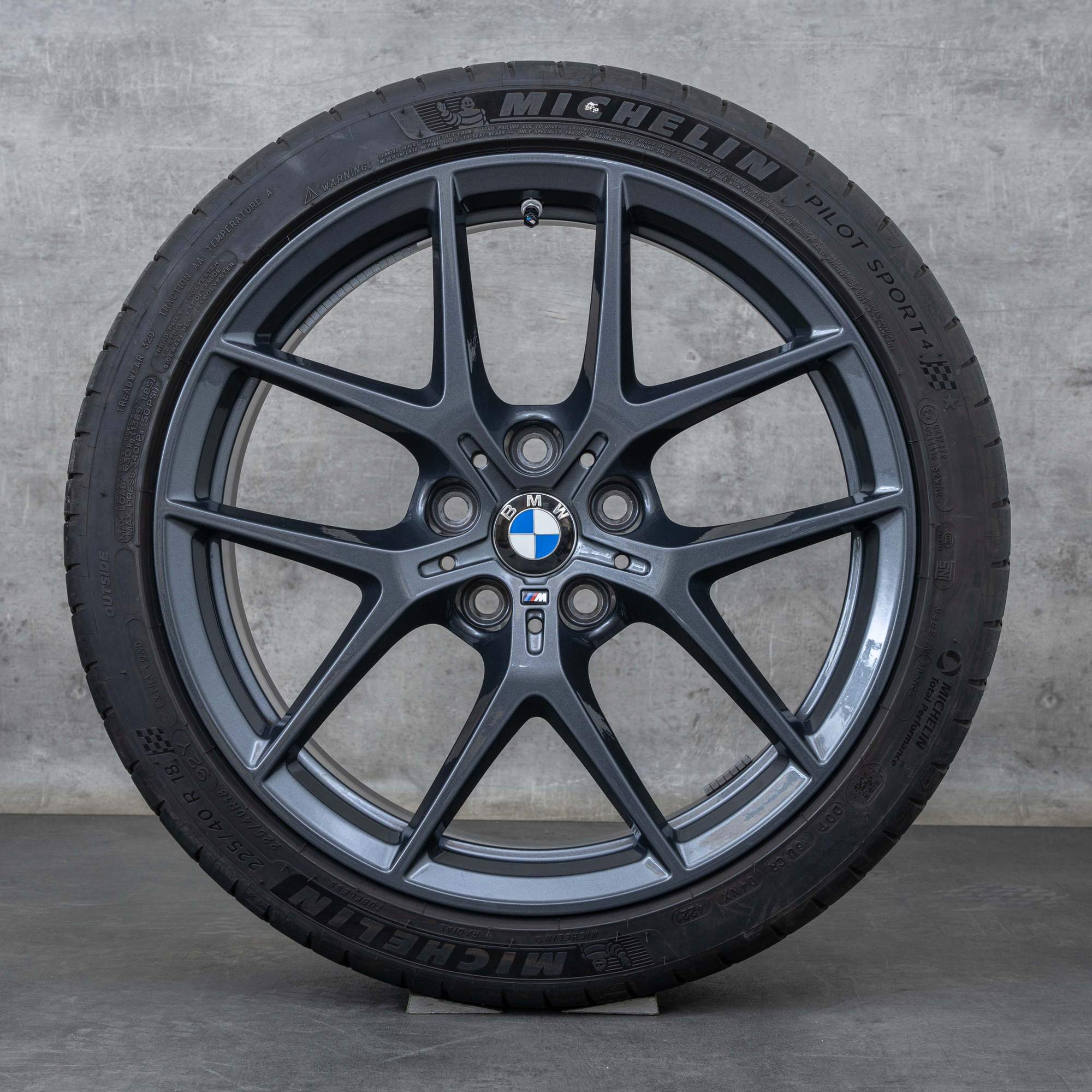 OEM BMW 1 Series 2 Rim 18 inch F40 F44 Gran Coupé summer wheels