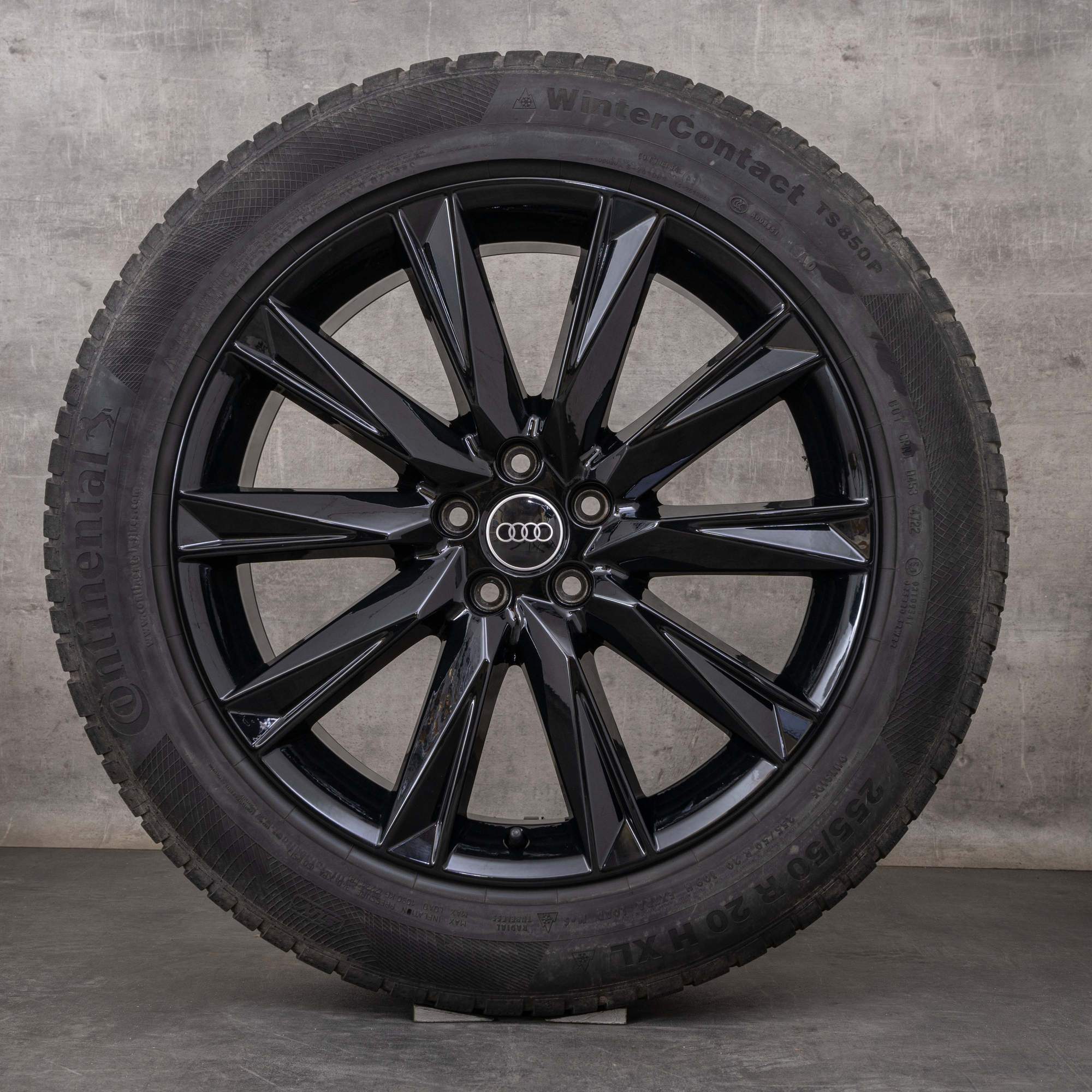 Original Audi e-tron Q8 Winterräder 20 Zoll GE Felgen Lamina 4KE071490 schwarz glanz
