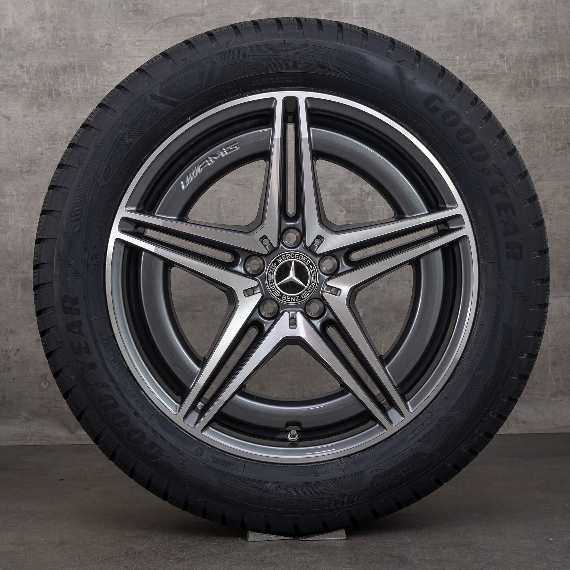 Alkuperäiset Mercedes-Benz EQC AMG -talvirenkaat 19 tuumaa N293-vanteet A2934011400 A2934010700 himalaya grey diamond cut