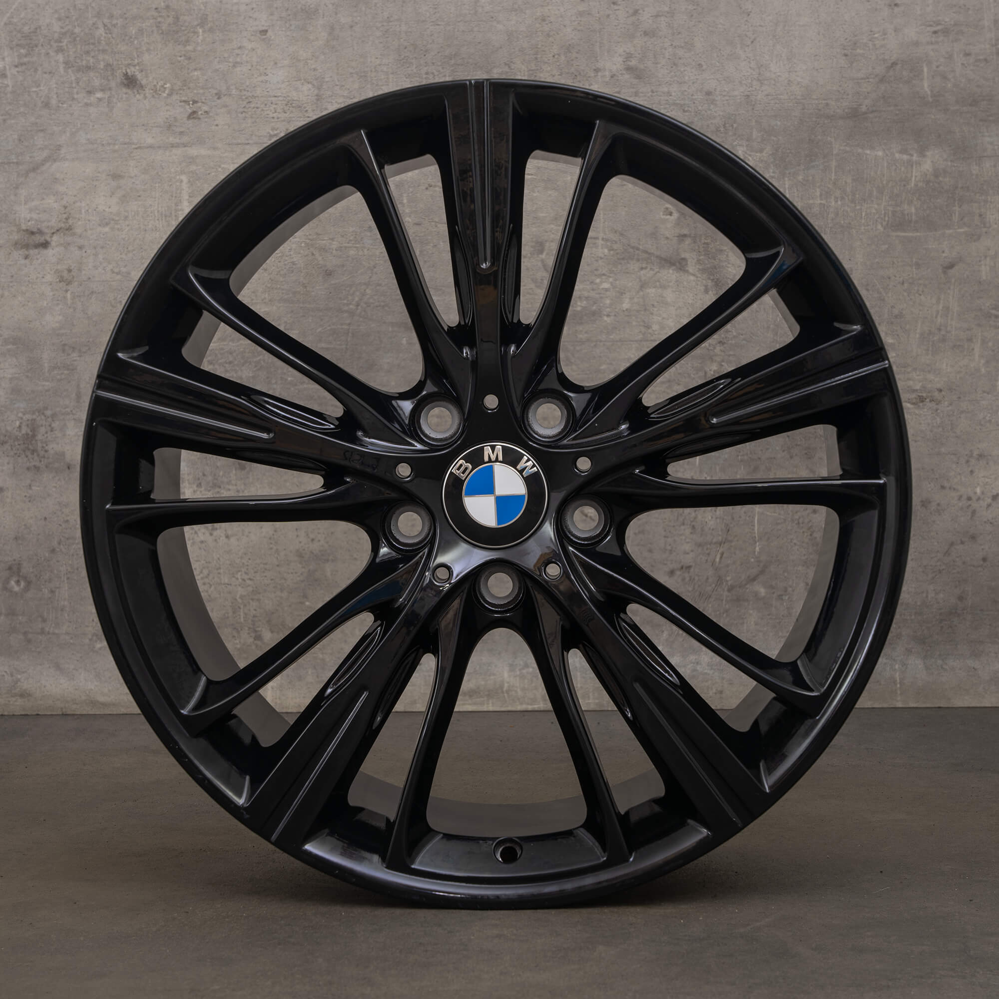 OEM BMW 1 Series F20 F21 2 F22 F23 19 inch rims 660 black 6872156