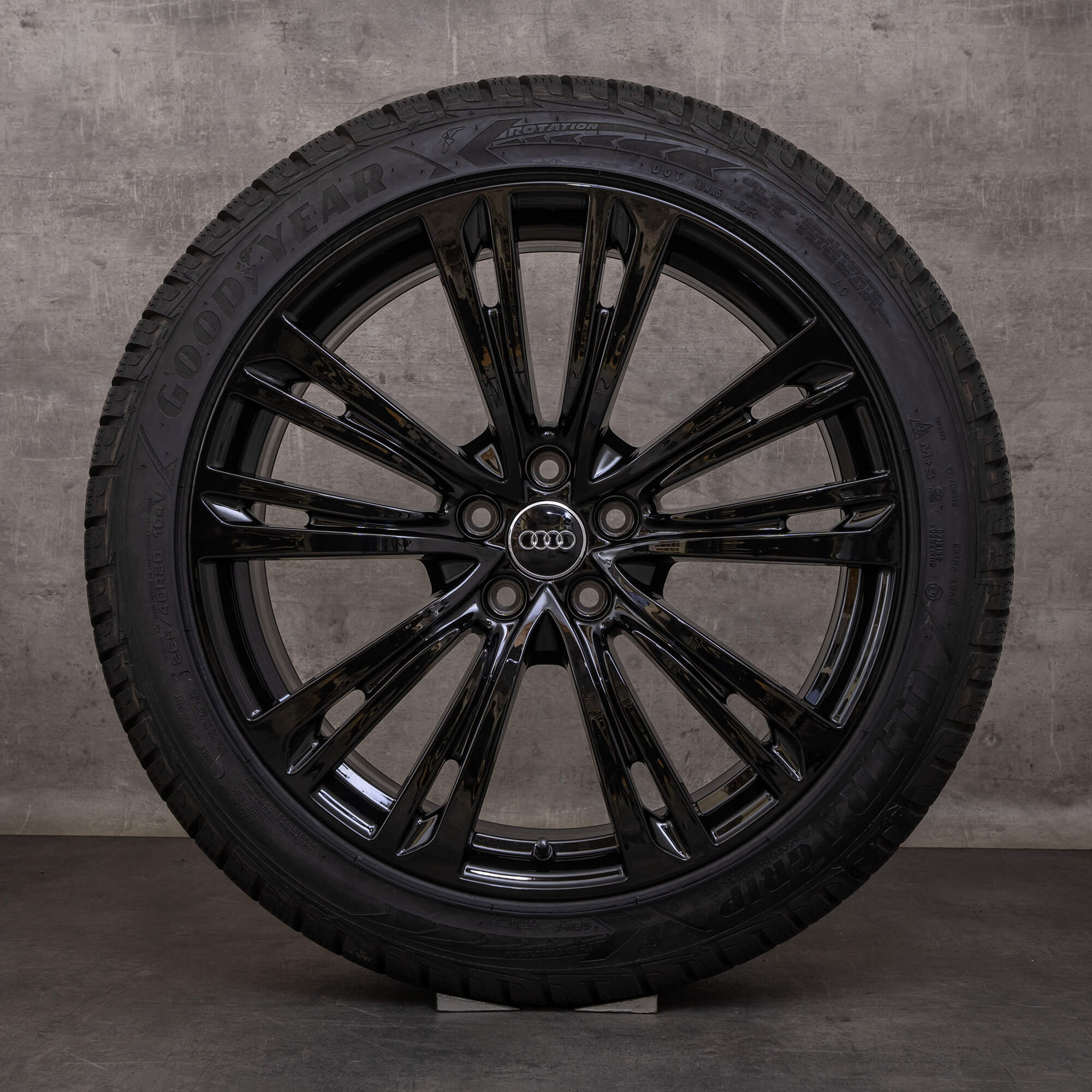 Oryginał Audi A8 S8 koła zimowe 20 cali 4N D5 felgi 4N0601025Q czarny błyszczący