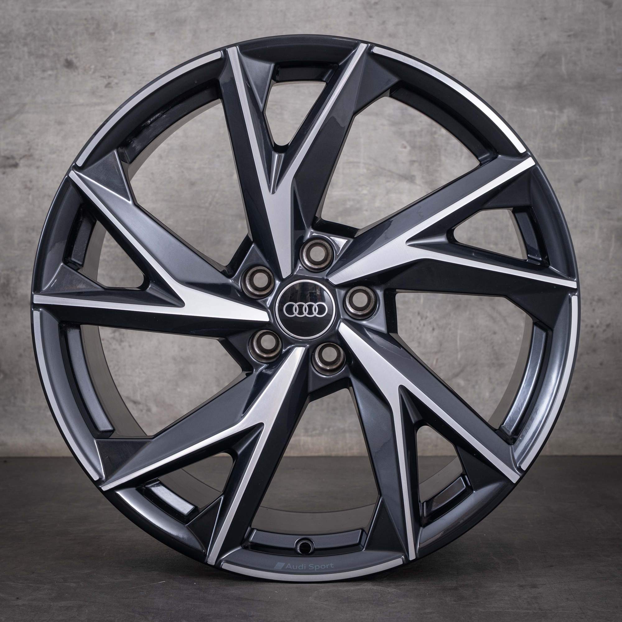 Alkuperäiset Audi R8 -vanteet 20 tuumaa 4S-alumiinivanteet 4S0601025CA 4S0601025CC graniitti diamond cut