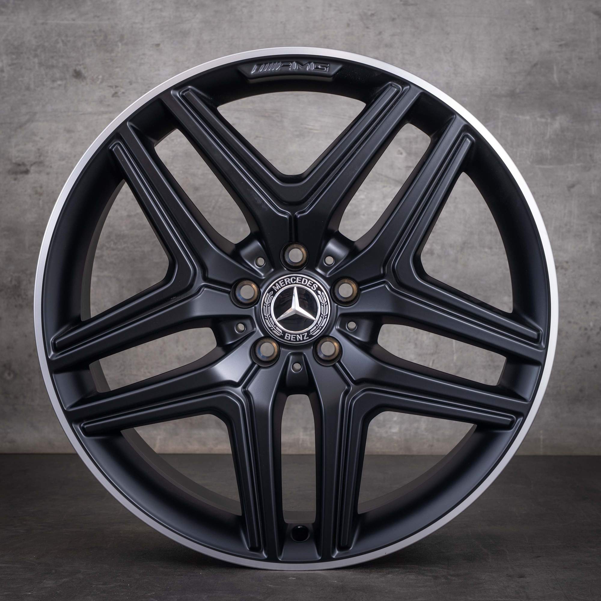 Original Mercedes Benz GLA GLB 35 45 Felgen 20 Zoll X247 H247 A2474012000 schwarz matt rand glanzgedreht NEU