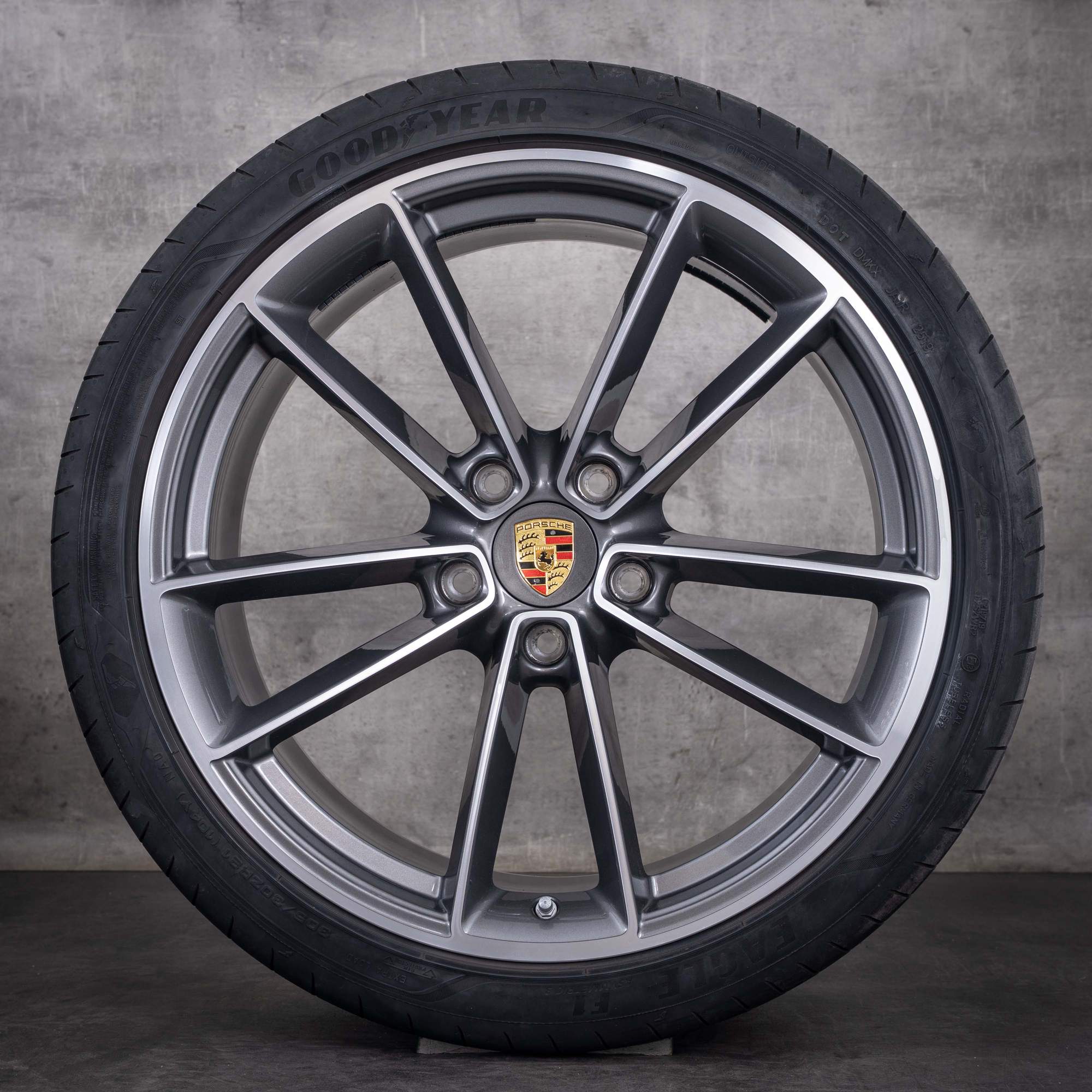 Original Porsche 992 I Sommerräder 20 21 Zoll Carrera S 4 GTS Felgen 992601025H 992601025J titan glanzgedreht