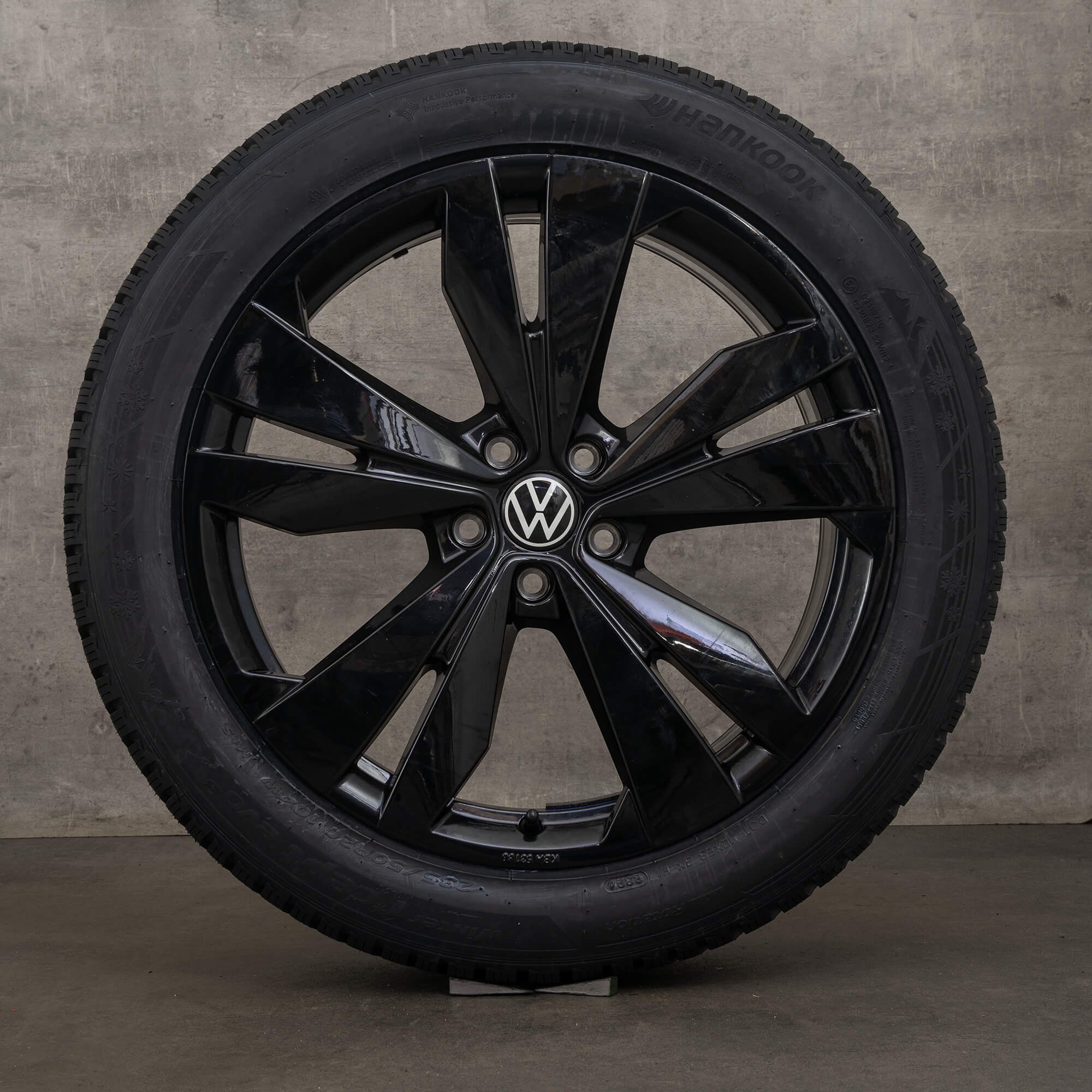 Alkuperäiset VW ID.4 ID.5 talvirenkaat 20 tuuman E2 vanteet Loen 11A071490 musta UUTUUS