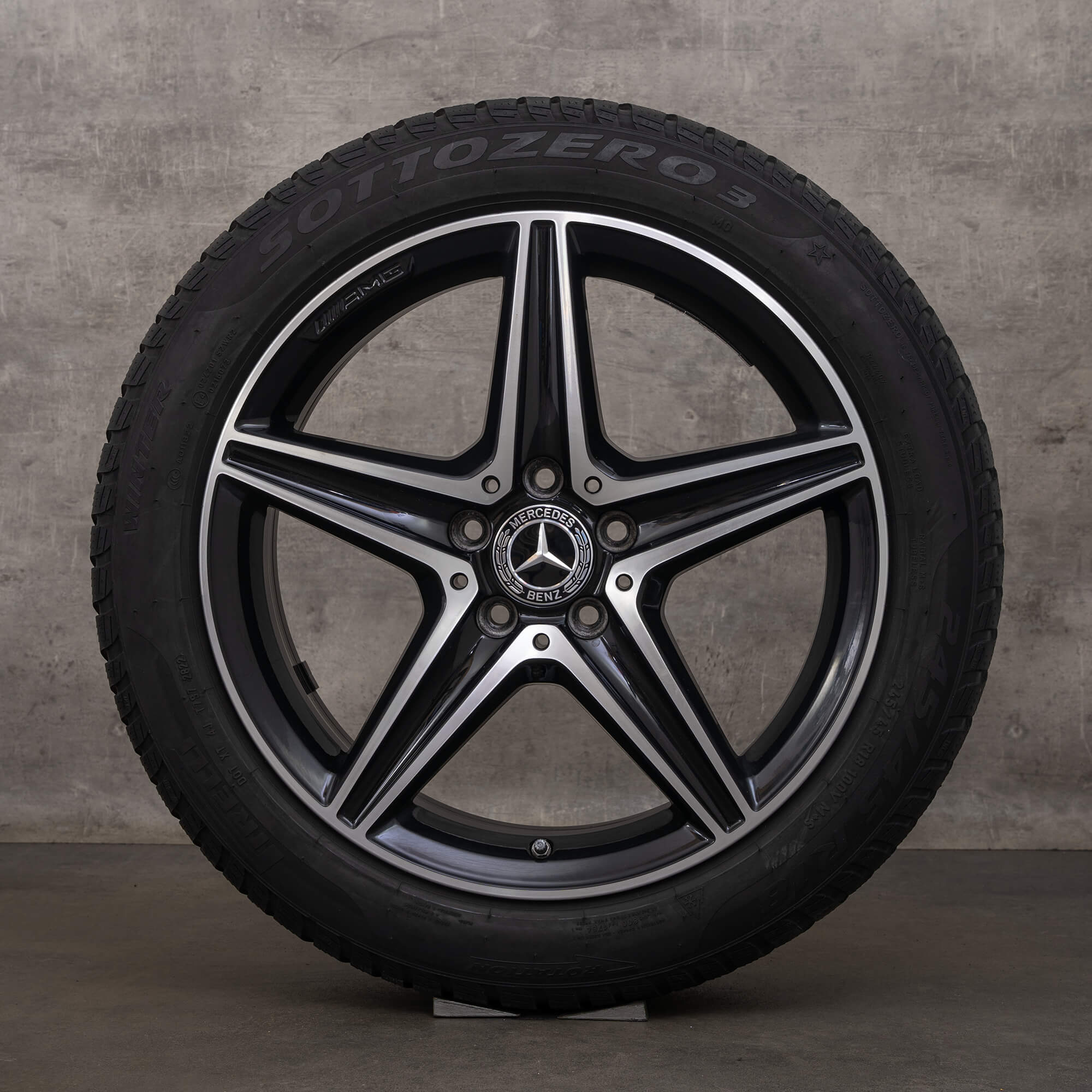 Original AMG Mercedes Benz E-Klasse Felgen 18 Zoll W213 S213 A238 C238 Winterreifen A2134011800 A2134011900 schwarz Winterräder