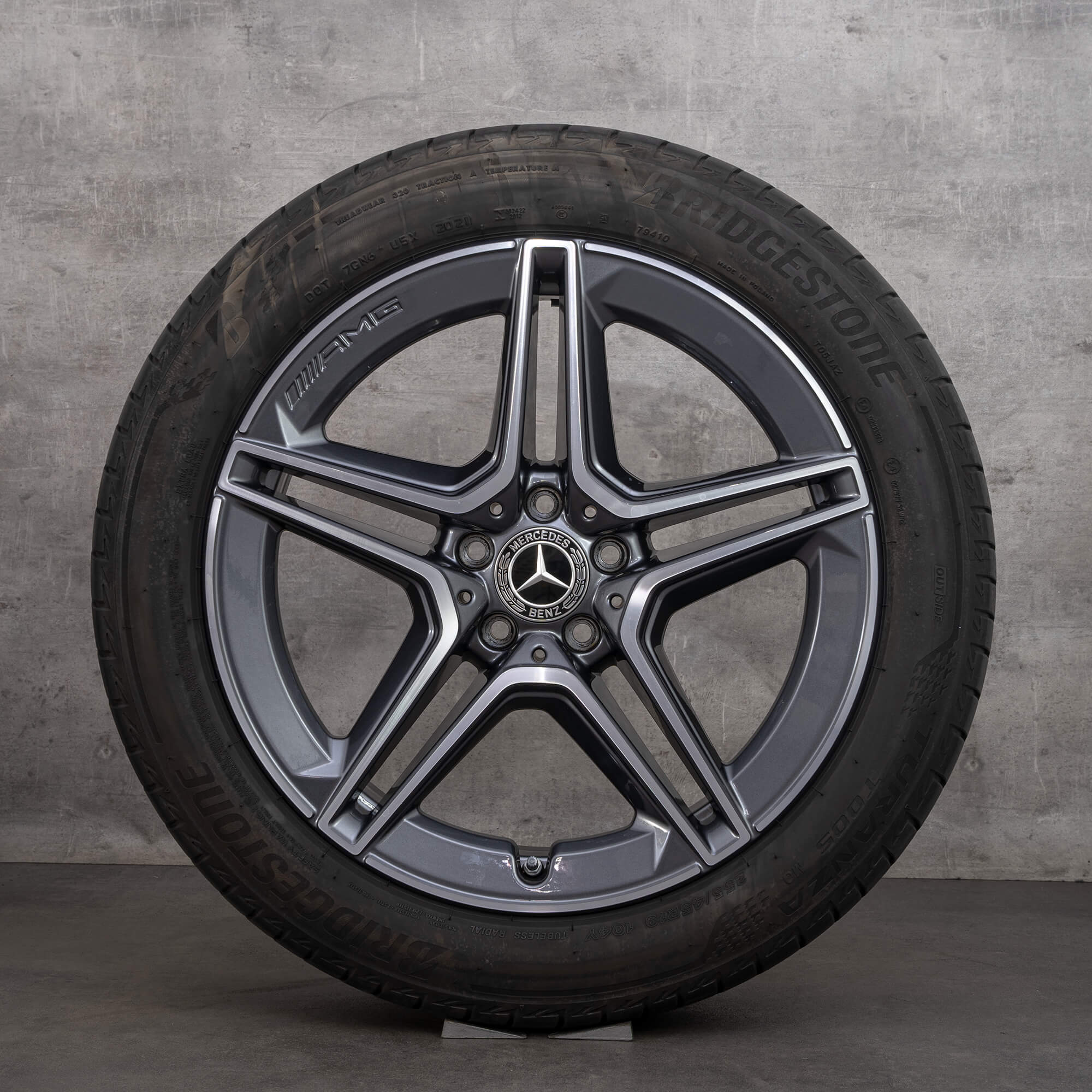 Oryginalne koła zimowe Mercedes-Benz Klasy S AMG 19 cali W223 V223 A2234011300 w kolorze himalaya grey z efektem diamond cut