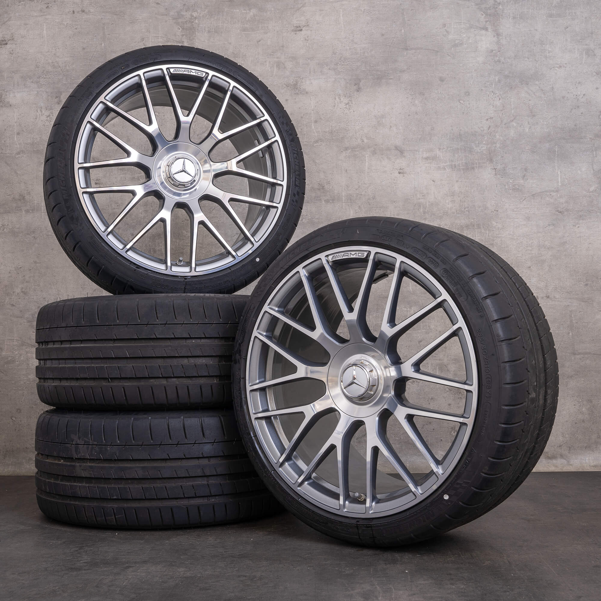 Original AMG Mercedes Benz C63 & S fälgar / fälg 19 tum C205 A205 sommarhjul A2054015900 A2054016000 himalaya grå glansig svarvad