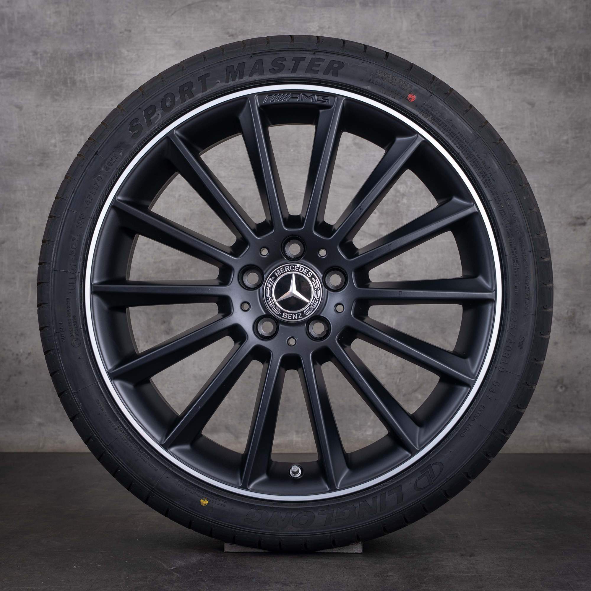 Jante originale Mercedes-Benz Clasa A B Klasse CLA pentru anvelope de iarnă 19 inci W177 V177 W247 C118 X118 cod A1774011600 negru mat jante diamantate NOI