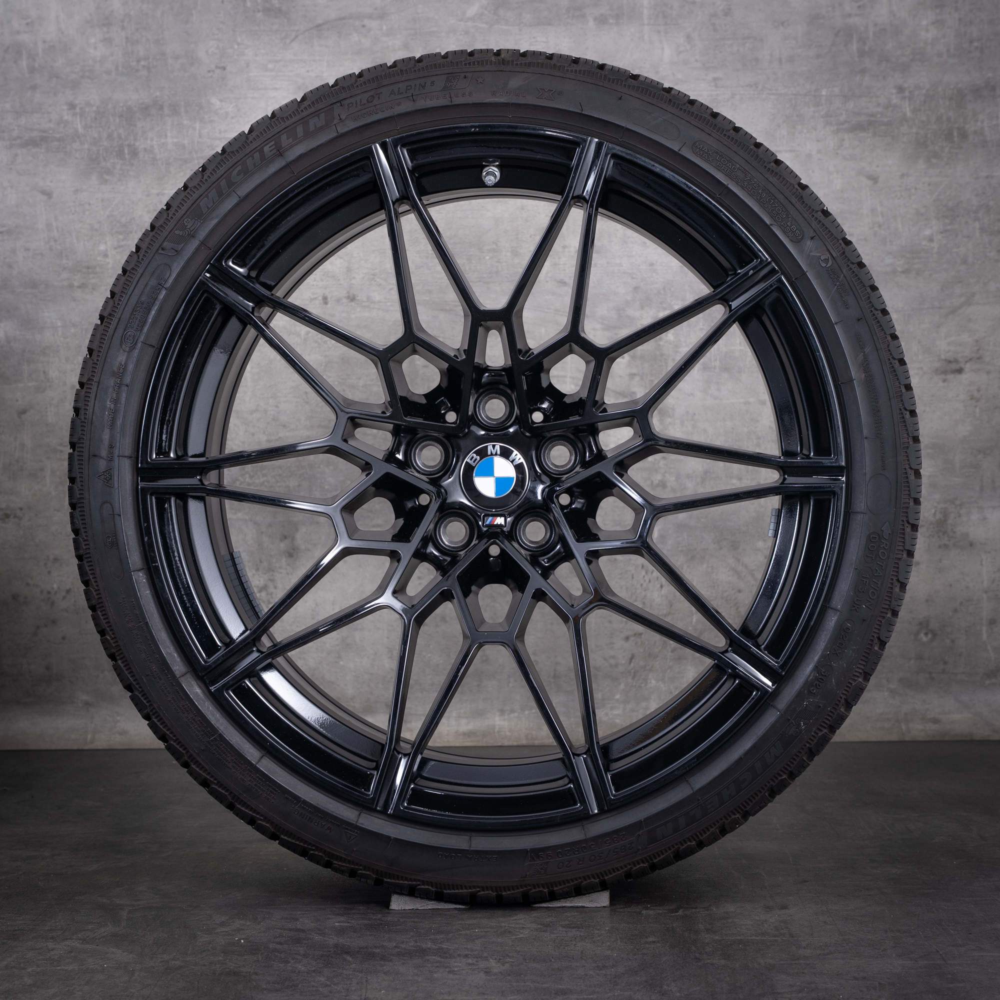 Originele BMW M3 M4 winterbanden op velg 19 20 inch G80 G81 G82 velgen Styling 826 M 7882868 8093839 jet black - wiel 4 van 4