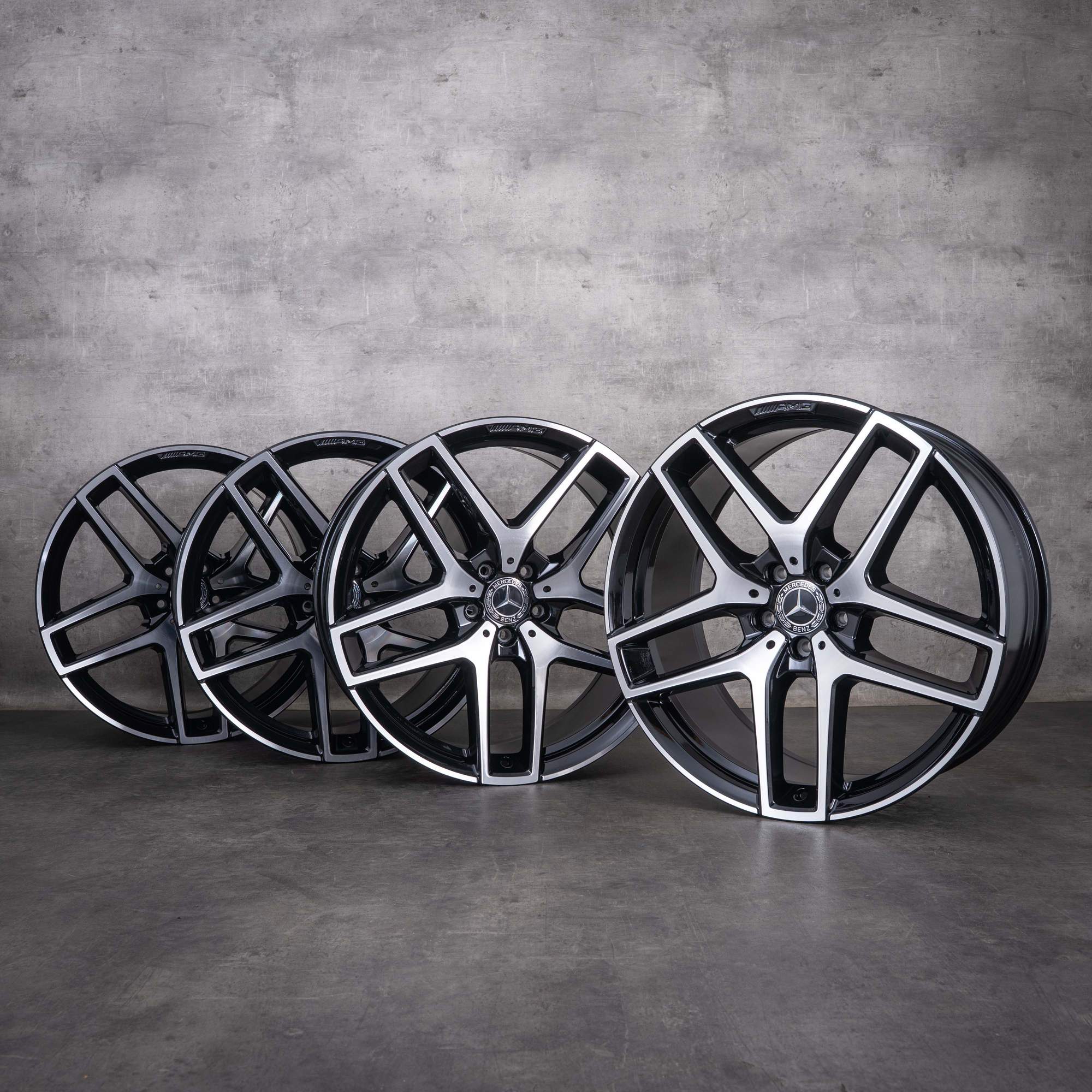 Original Mercedes Benz GLE & 43 AMG Felgen 21 Zoll C292 A2924011600 A2924011700 schwarz Front glanzgedreht NEU