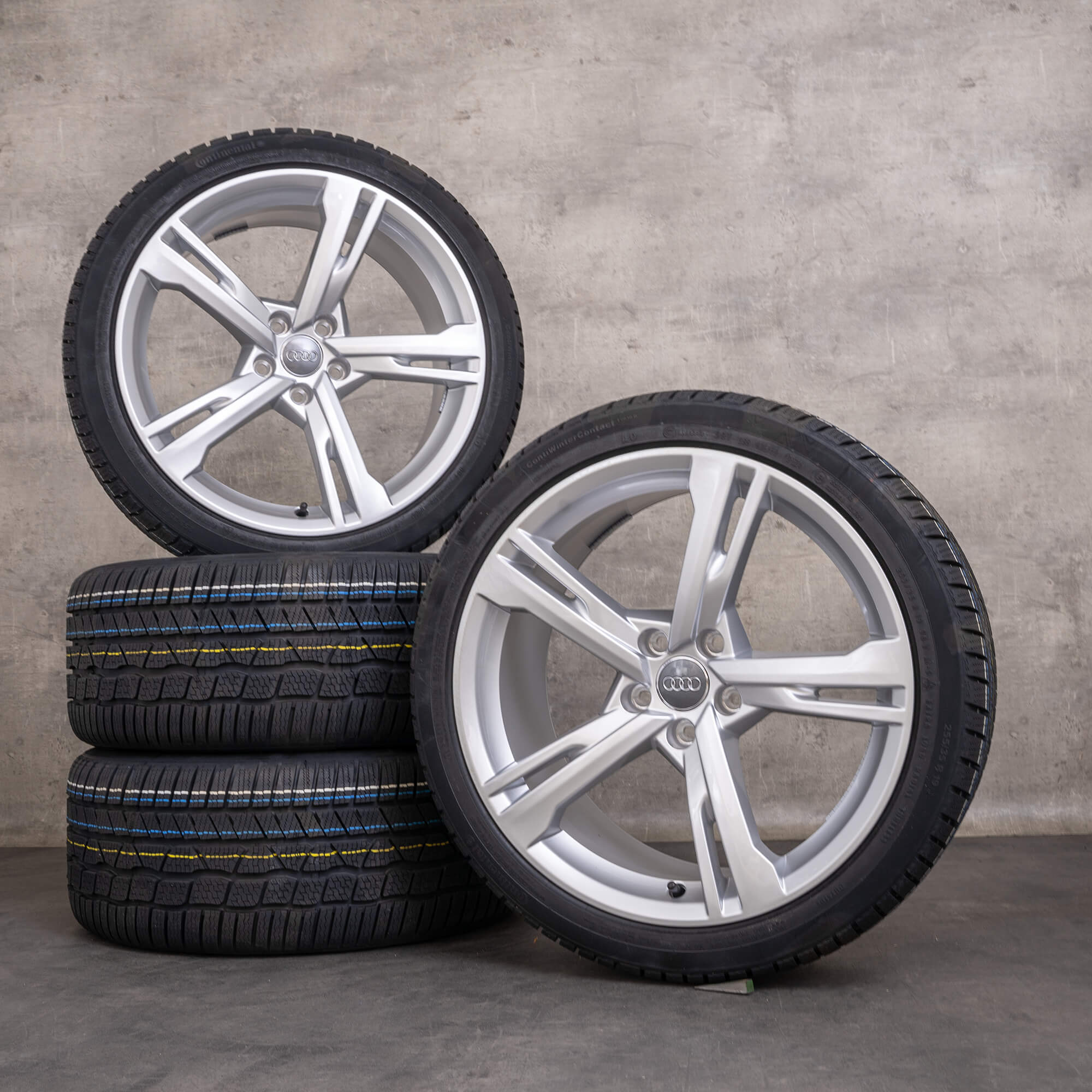 Originale Audi A5 S5 ruote invernali 19 pollici F5 8W B9 cerchi 8W0071499B Ramus argento NUOVO