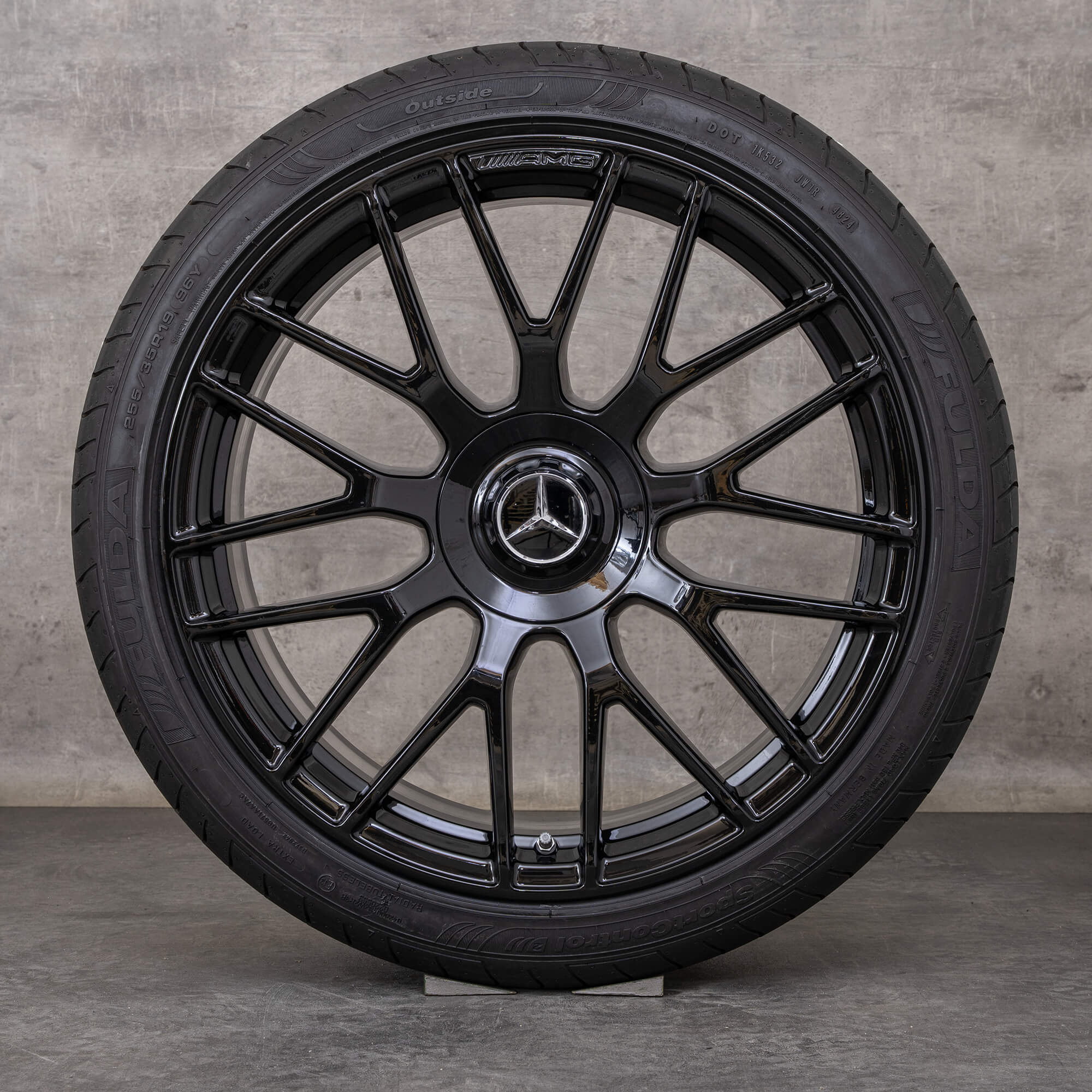 OEM Mercedes Benz CLS 63 AMG Rims 19 inch C218 X218 Summer wheels