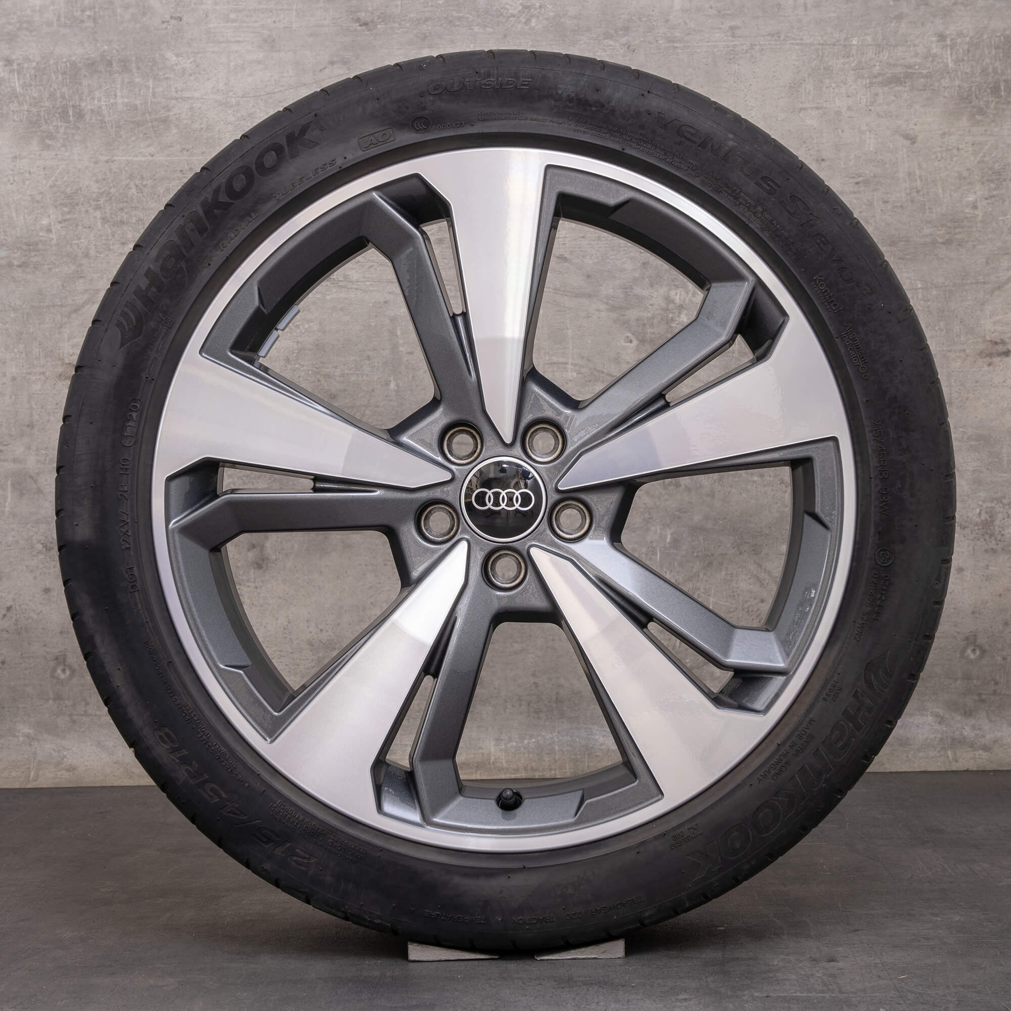 Originale Audi A1 fælge 18 tommer citycarver sommerhjul 82A601025T titanium poleret