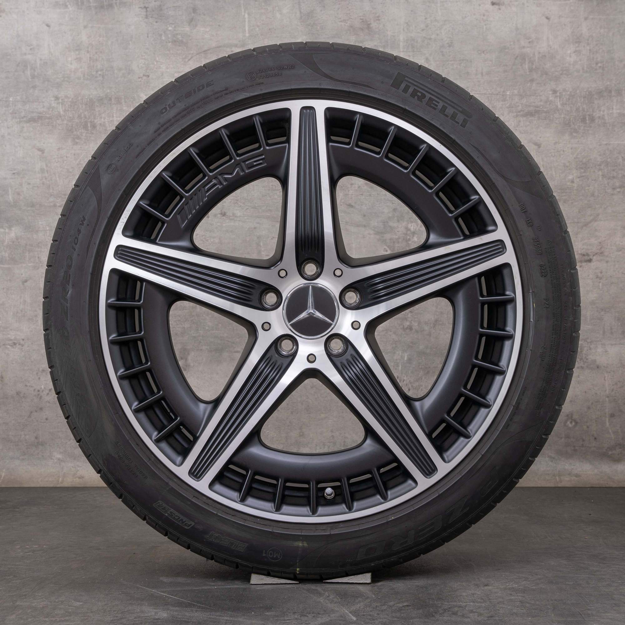 Oryginał Mercedes Benz EQE 43 53 AMG felgi 20 cali V295 letnie koła A2954012700 A2954012800 czarny mat polerowane