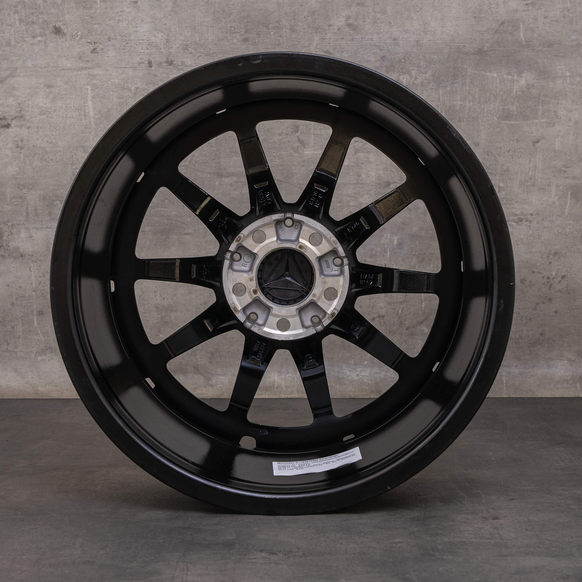 1x original Mercedes Benz A-Klass A35 AMG 4Matic Fälg 19 tum W177 V177 A1774014300 svart glansig vänd