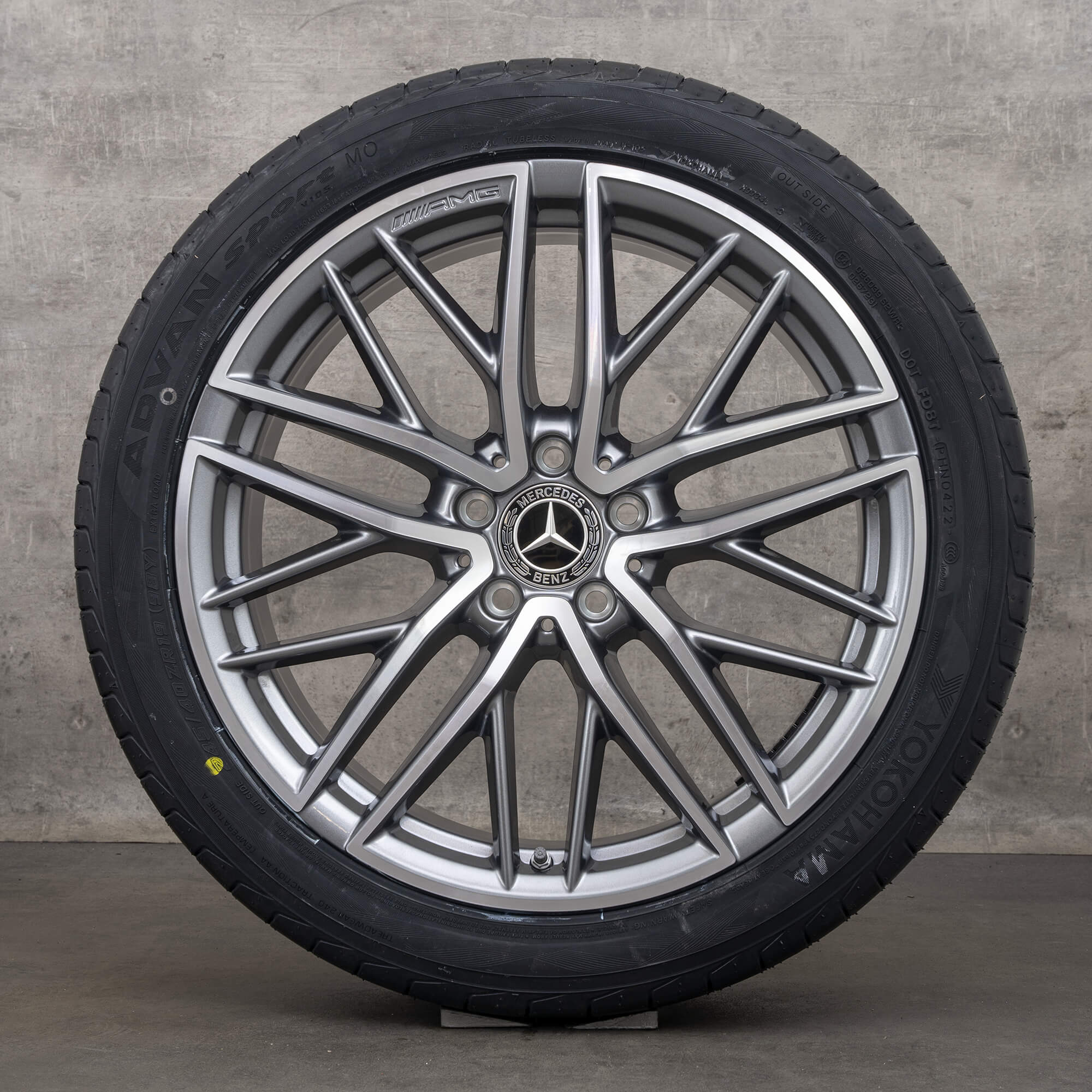 Original Mercedes Benz C-Klasse AMG C43 Felgen 19 Zoll W206 S206 Sommerräder A2064012300 A2064012400 himalaya grey glanzgedreht