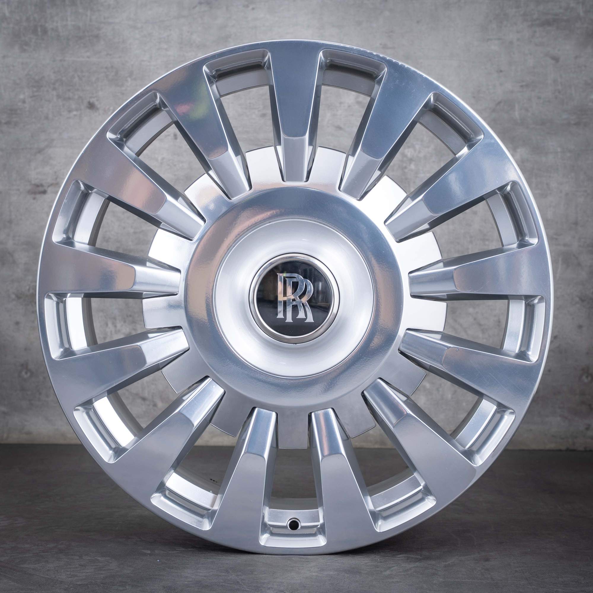 Alkuperäiset Rolls-Royce Phantom 8 vanteet 22 tuuman Styling 7-Spoke 679 6883747 6883748 kromi kiiltävä