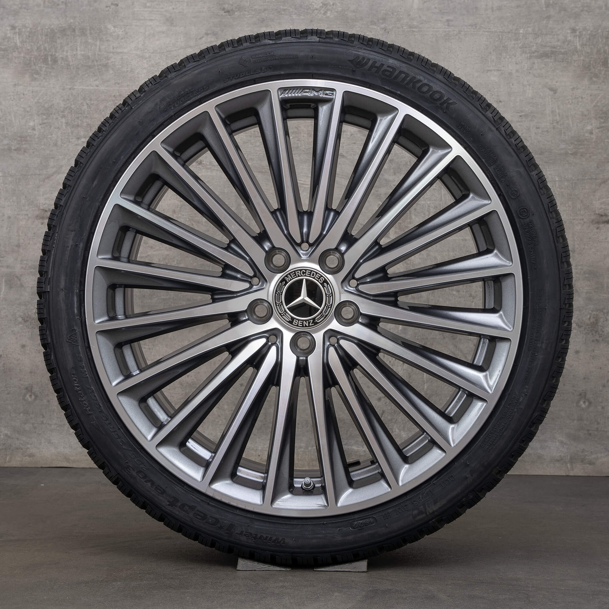 Aito AMG Mercedes Benz A B-sarja CLA 19 tuuman W177 W247 C118 X118 vanteet talvirenkaat A1774014200 himalajanharmaa kiiltävä sorvattu talvivanteet UUSI
