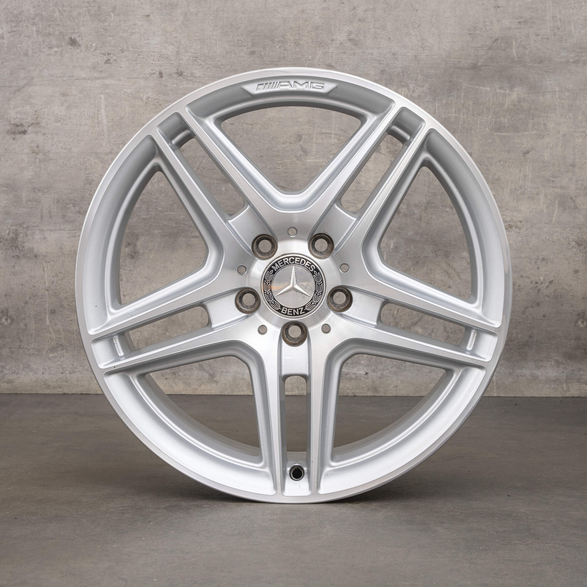 AMG Mercedes Benz C-Class W204 S204 C204 18 inch rims A2044014102 ...