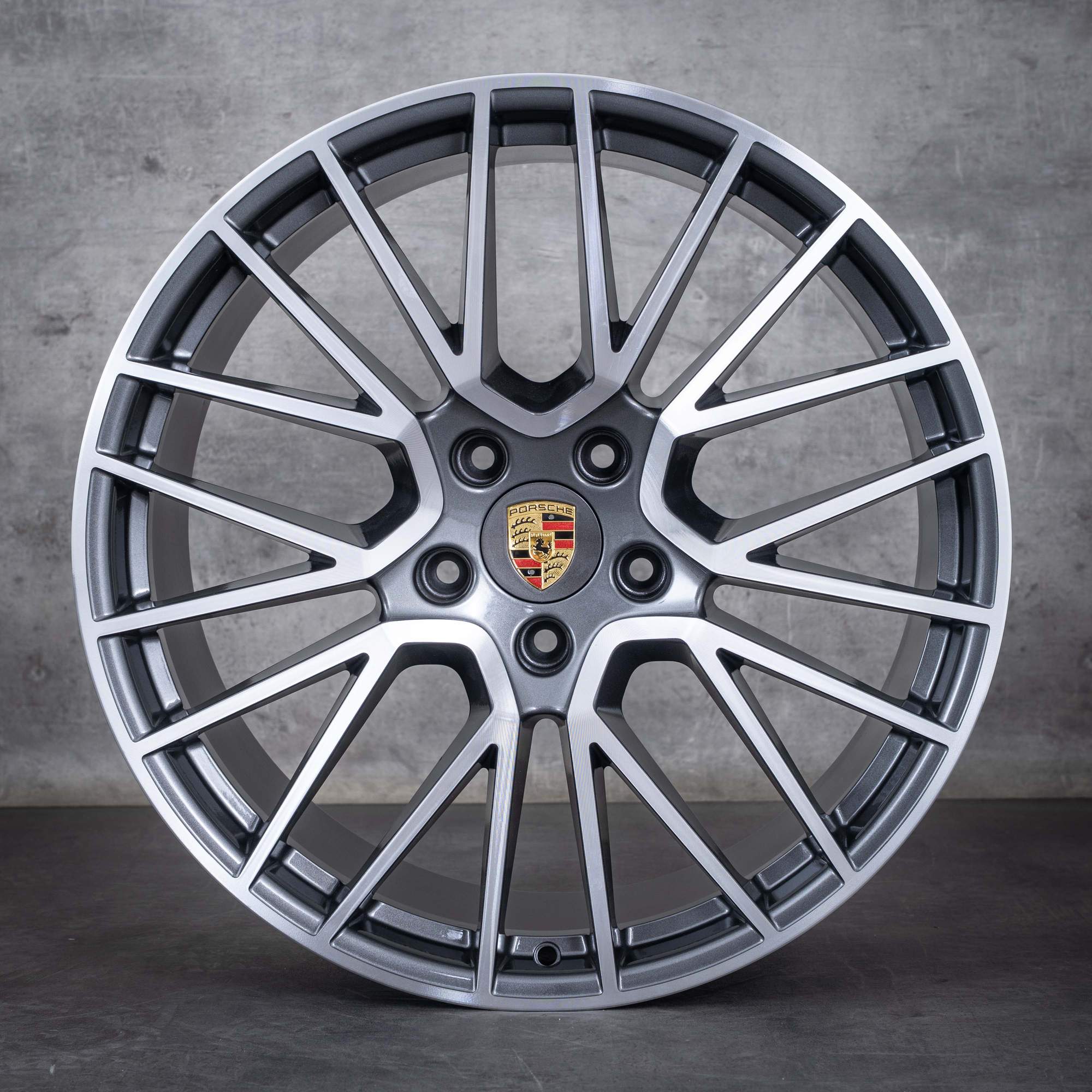 Original Porsche Cayenne Winterräder 21 Zoll 9YA Felgen RS Spyder 9Y0601025K 9Y0601025L titan glanzgedreht