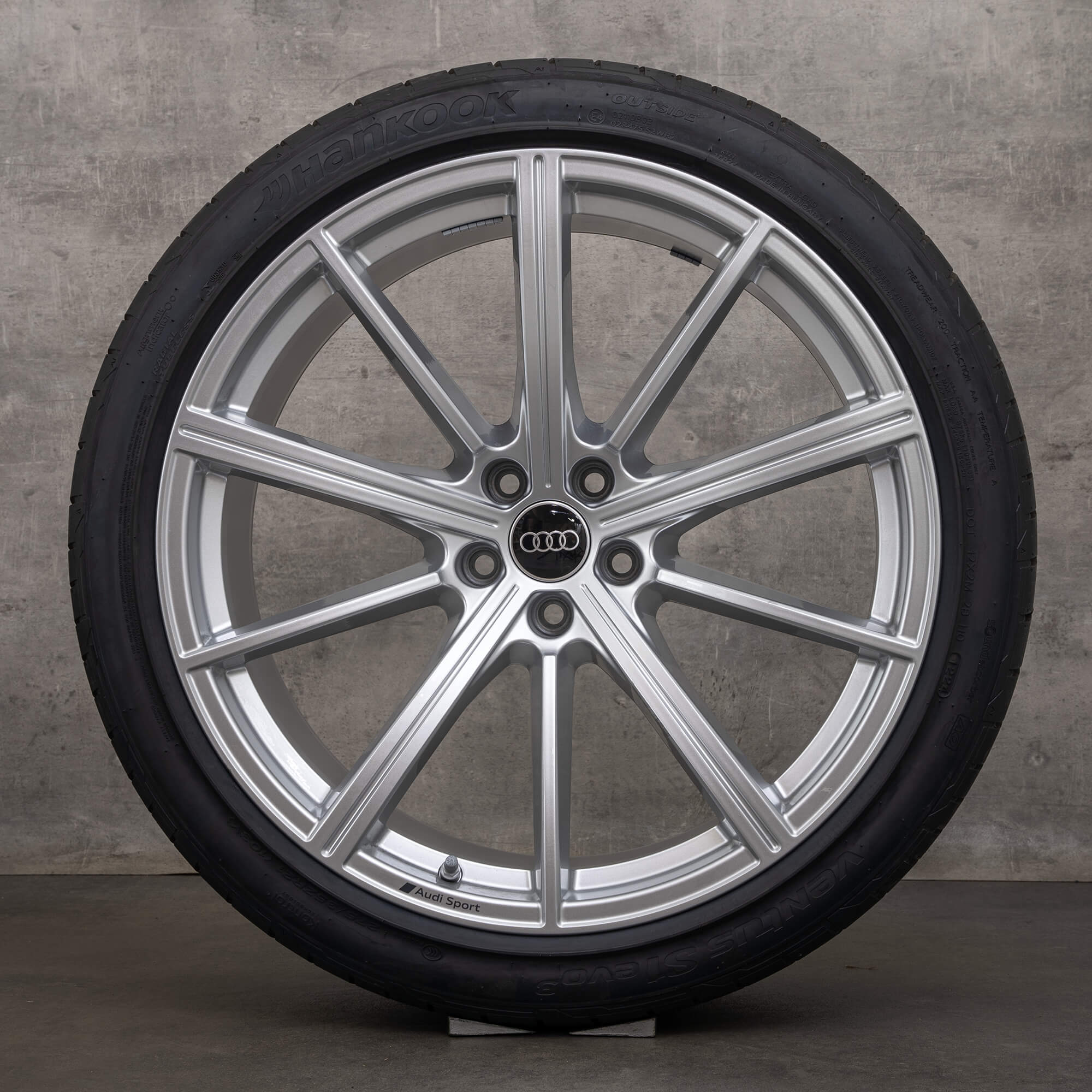 Original Audi RS6 RS7 Felgen 21 Zoll C8 4K Sommerräder 4K0601025DJ silber