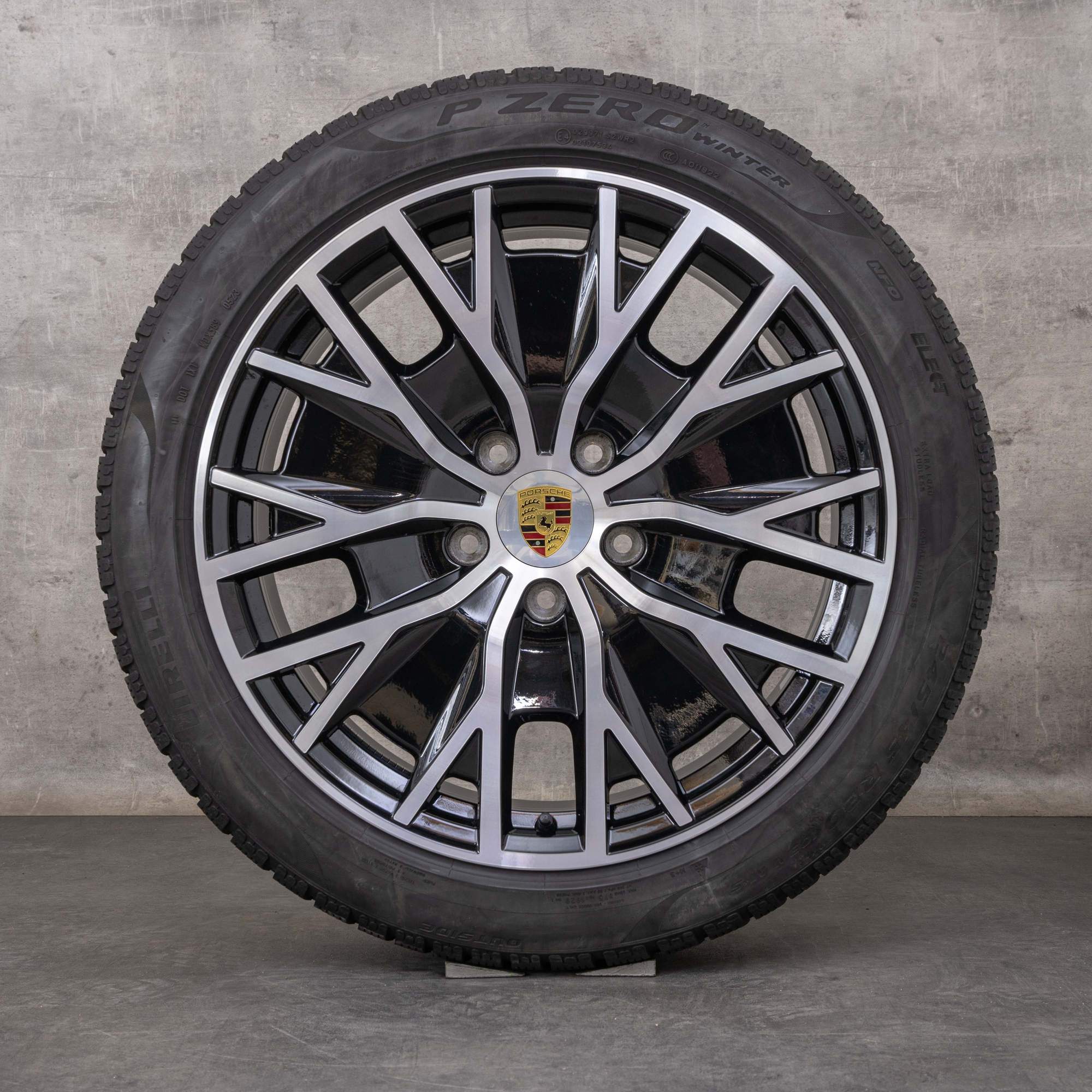 Original Porsche Taycan Winterräder 20 Zoll 9J1 I Felgen 9J1073600F Turbo S Aero schwarz glanzgedreht