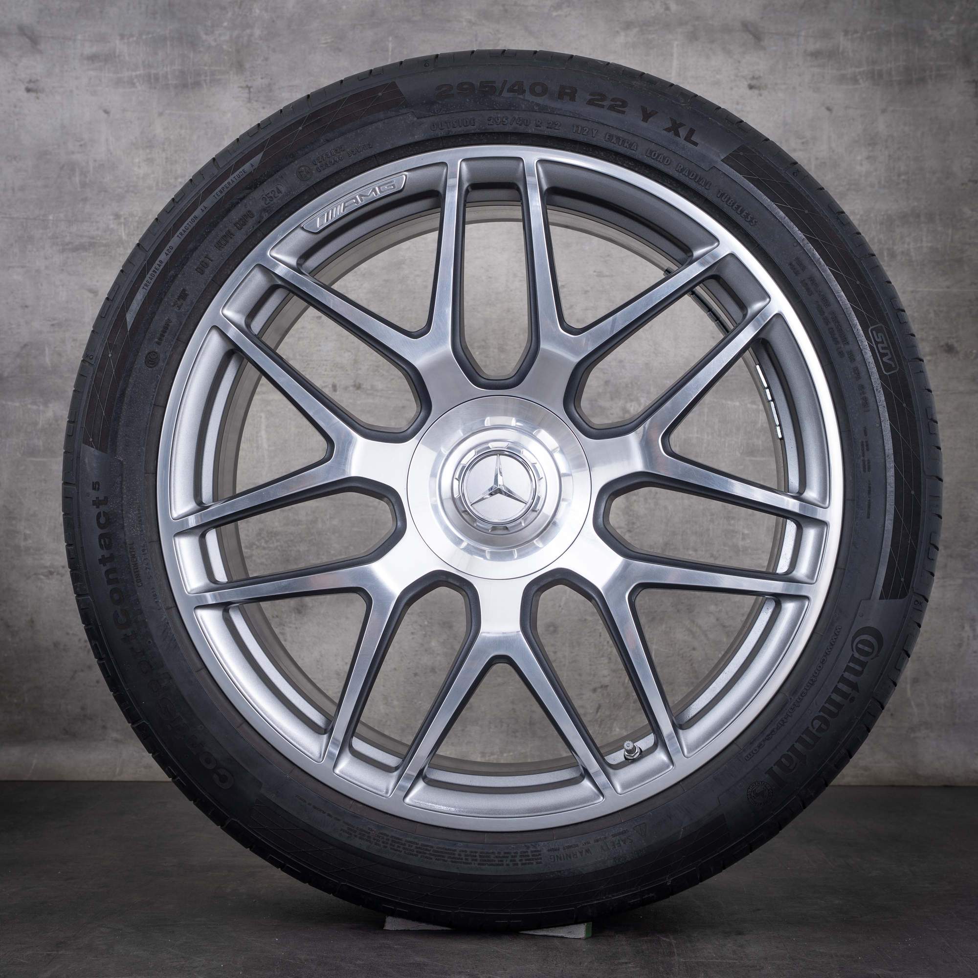 Oryginalne felgi Mercedes Benz Klasa G G63 AMG 22 cale W465 W463A koła letnie A4634012000 himalaya grey Polerowane