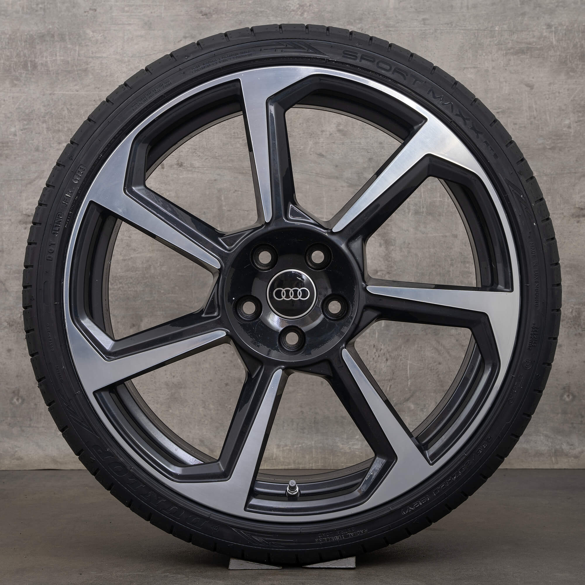 Audi TT RS 8S FV summer wheels 20 inch rims tires Rotor 8S0601025AD