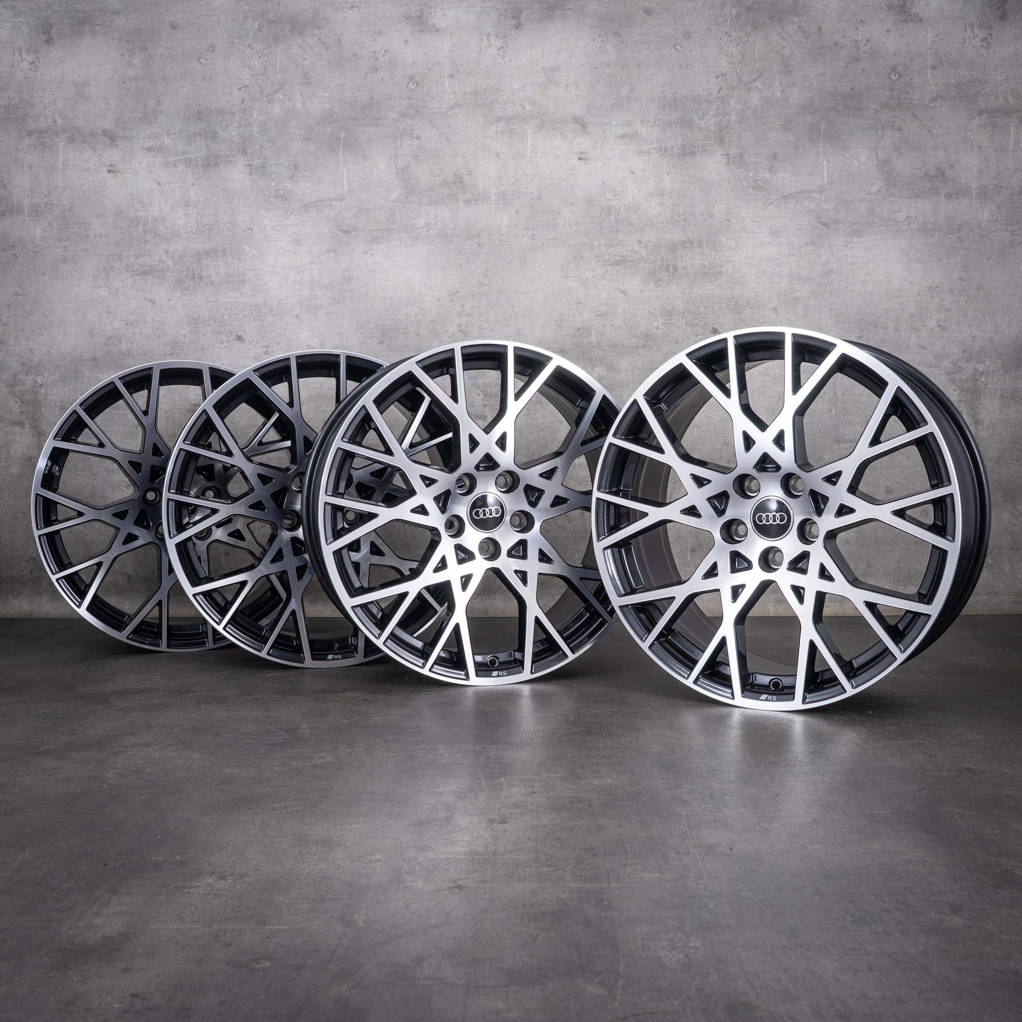 Original Audi RS3 Felgen 19 Zoll 8Y 8Y0601025CK 8Y0601025CL granitgrau glanzgedreht