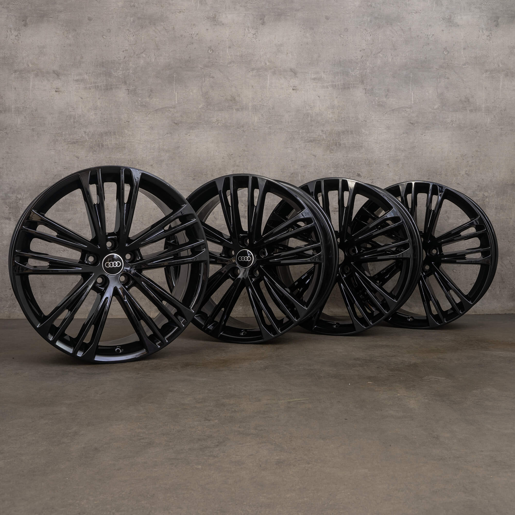 Original Audi A7 S7 4K C8 20 Zoll Felgen 4K8601025F schwarz hochglanz ET30
