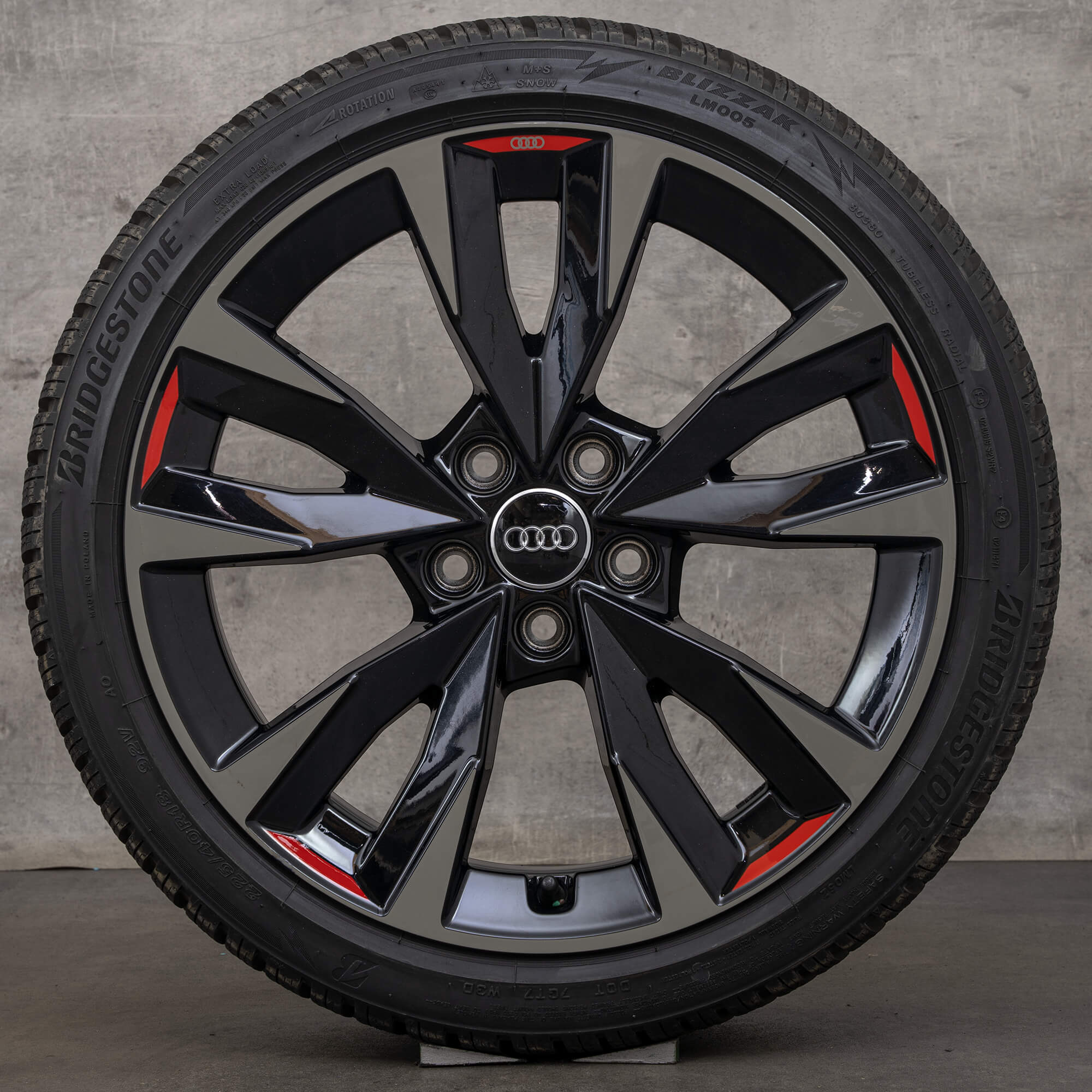 Audi A3 S3 8Y jantes hiver 18 pouces pneus Acumen 8Y0071498