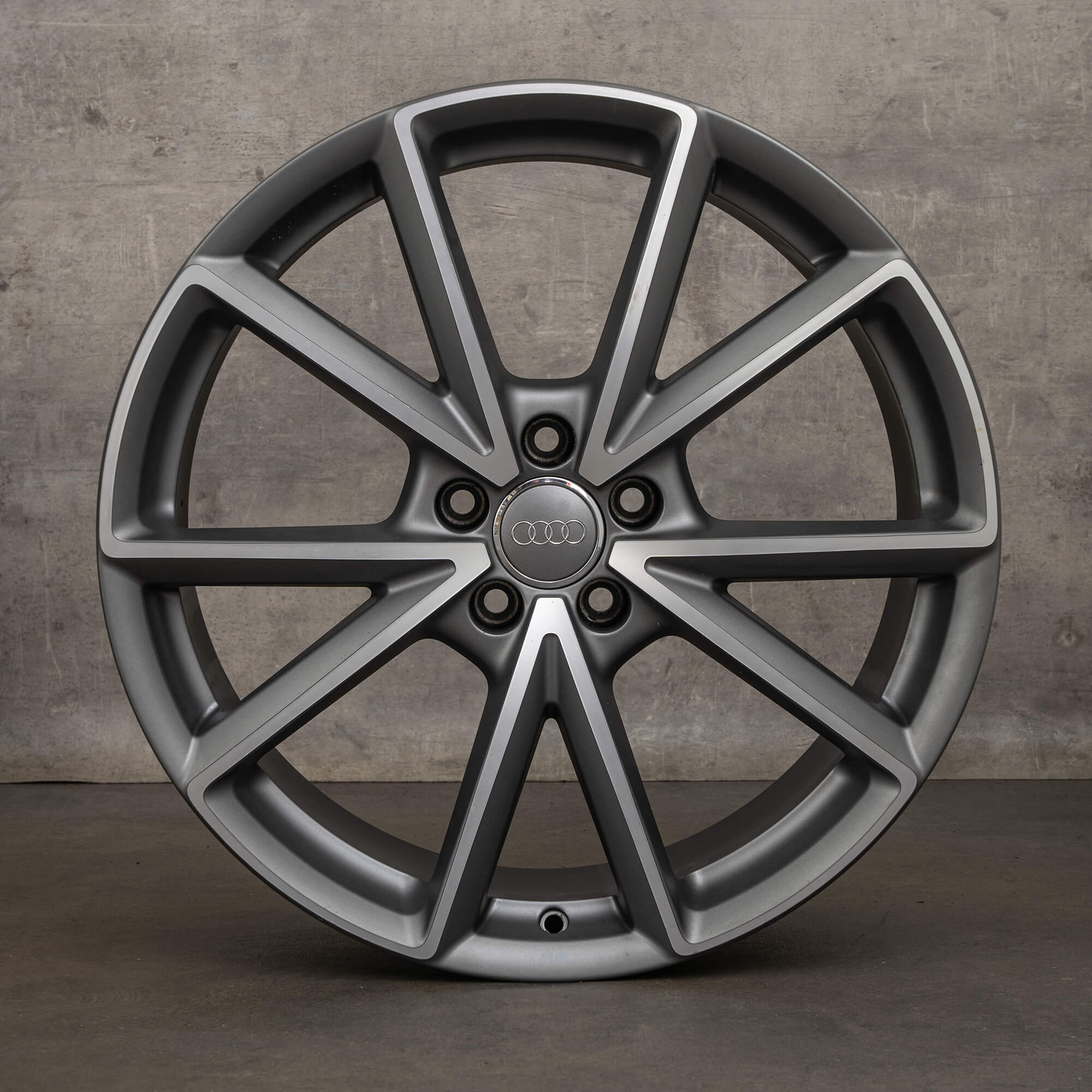 OEM Audi TT S RS rims 20 inch 8S FV 8S0601025P anthracite high gloss