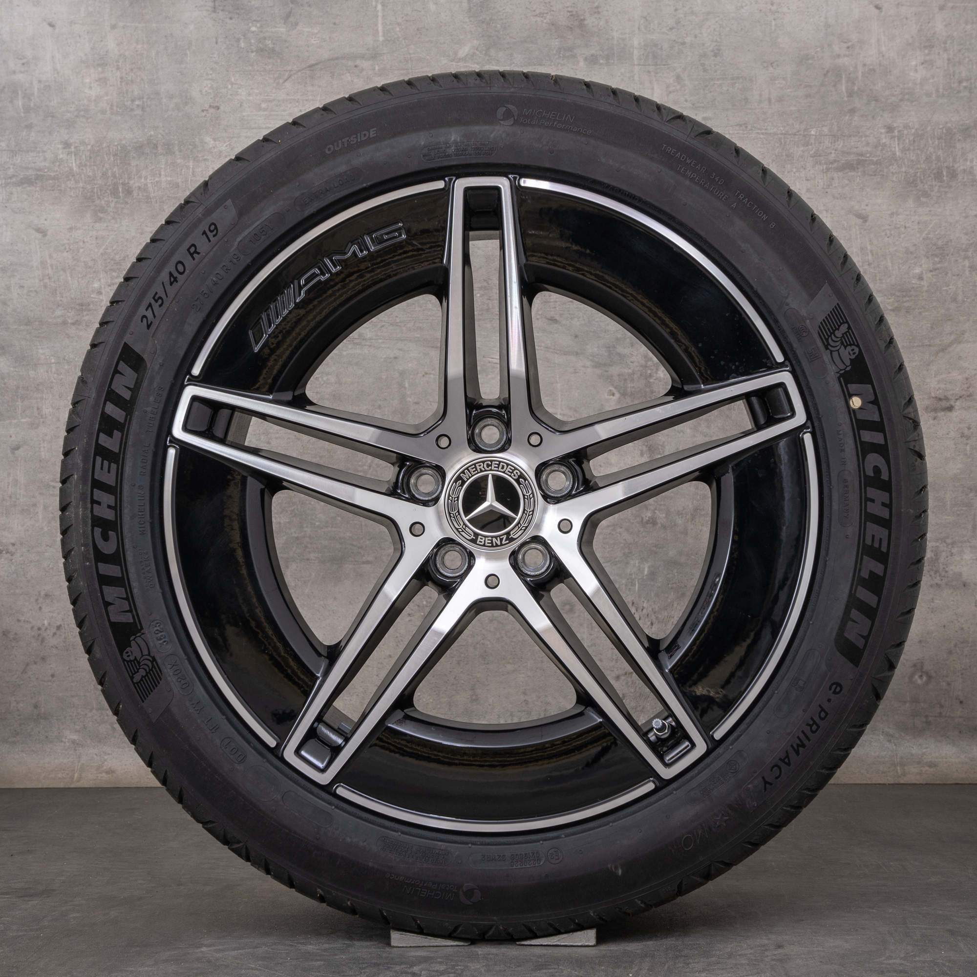 Oryginał Mercedes Benz CLE AMG felgi 18 cali C236 A236 koła letnie A2364011700 czarne polerowane NOWOŚĆ